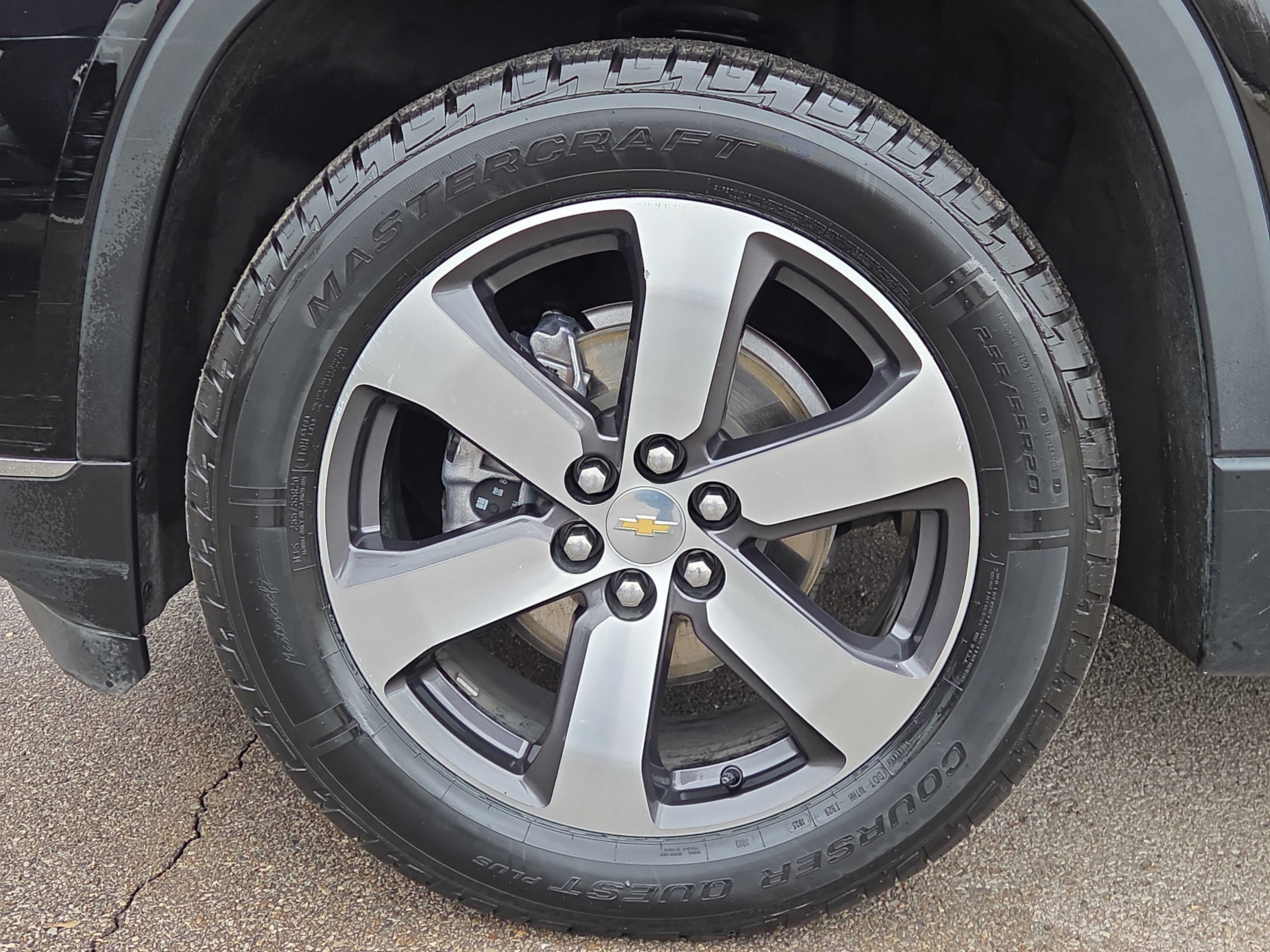 2021 Chevrolet Traverse LT Leather