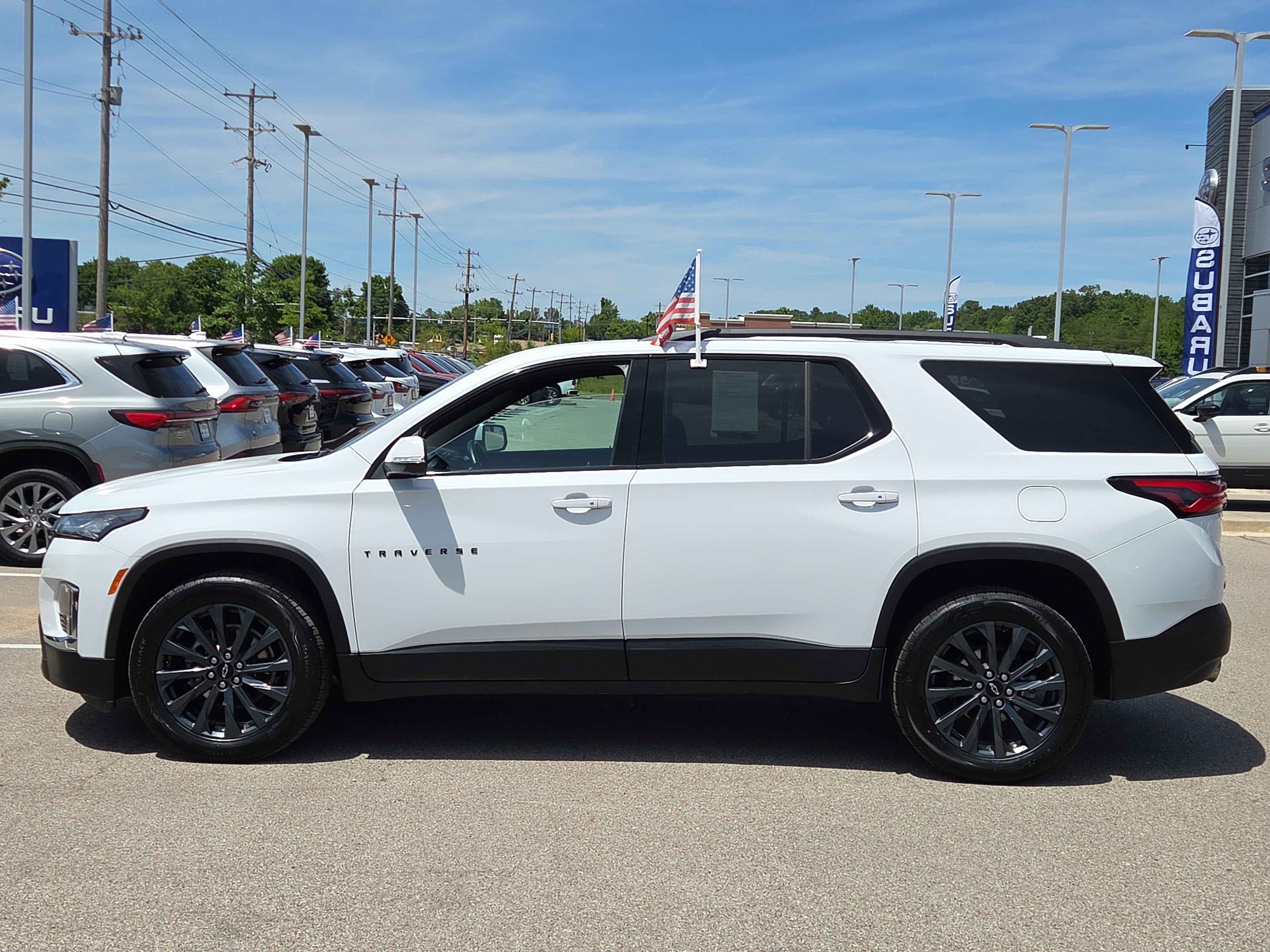2023 Chevrolet Traverse RS