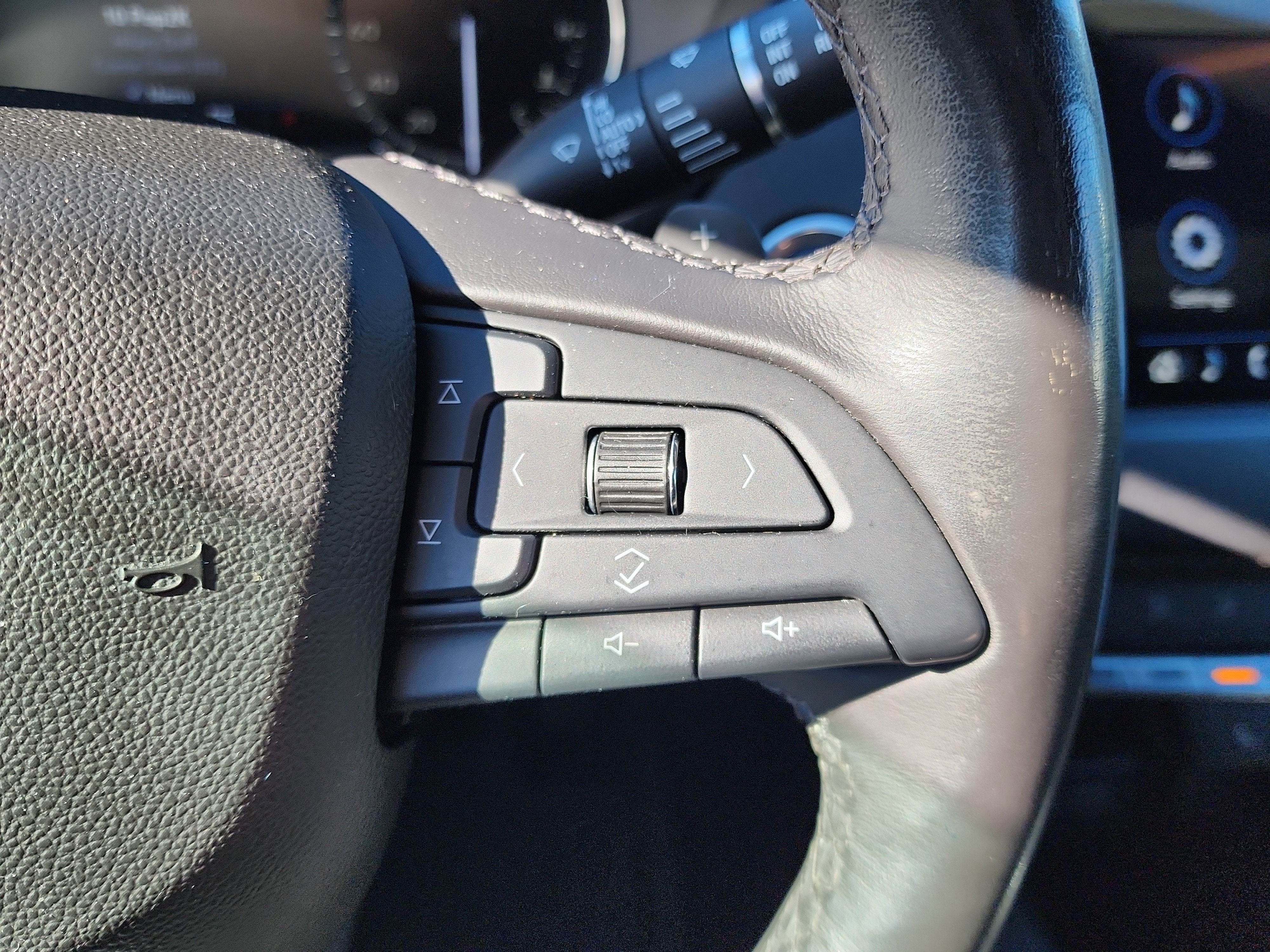 2019 Cadillac XT4 AWD Premium Luxury