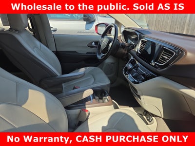 2017 Chrysler Pacifica Touring-L Plus