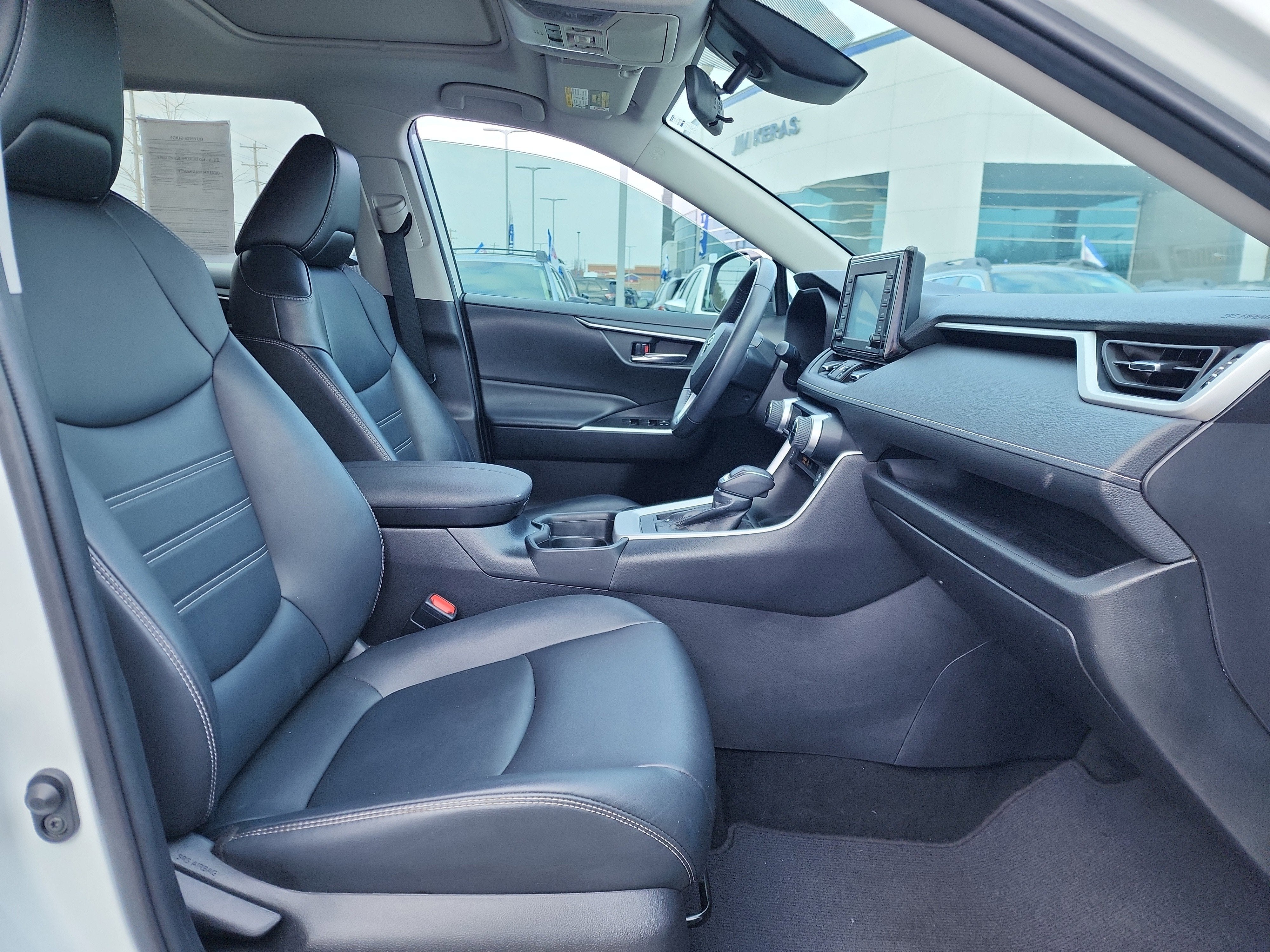 2020 Toyota RAV4 XLE Premium