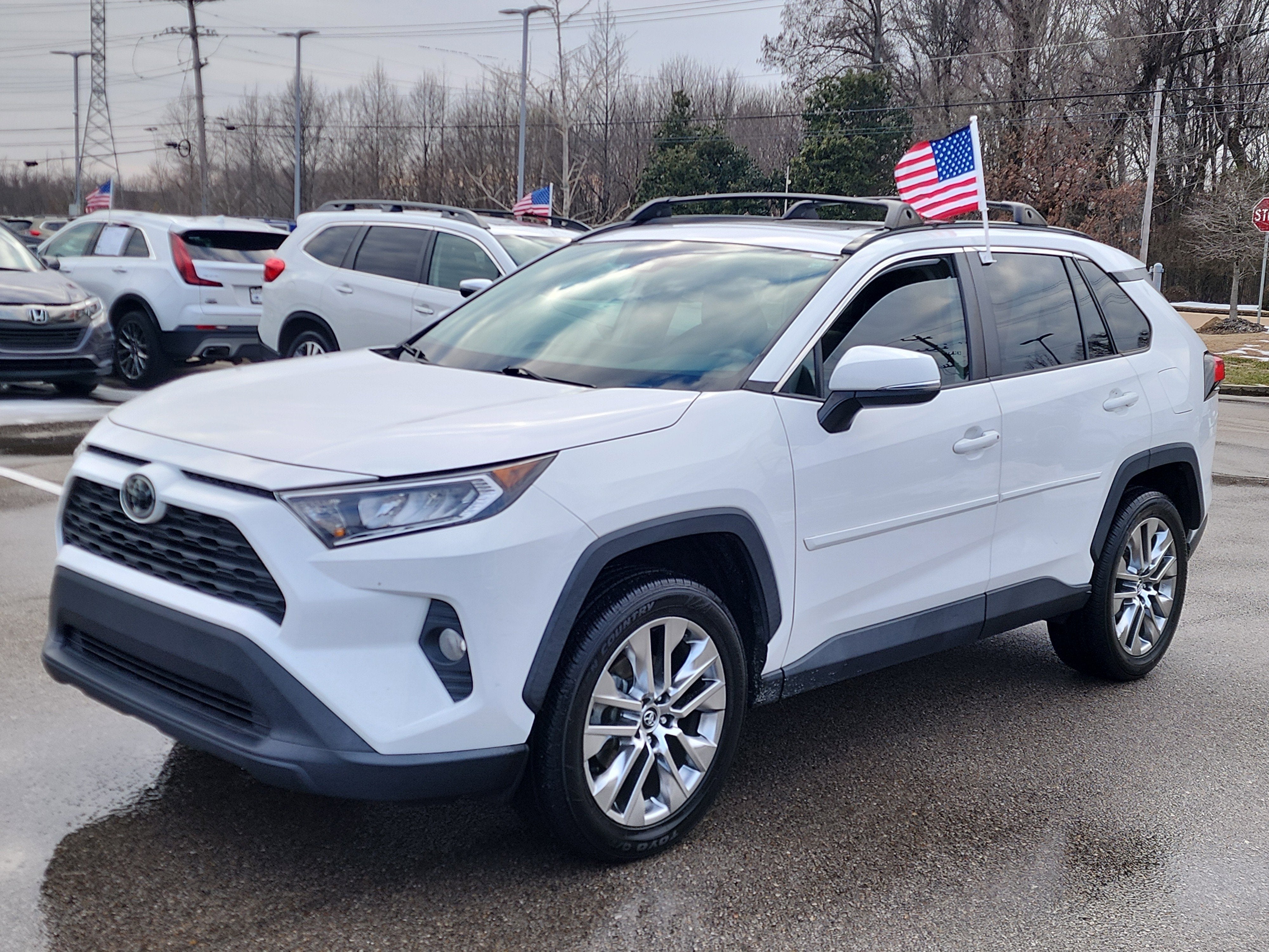 2020 Toyota RAV4 XLE Premium