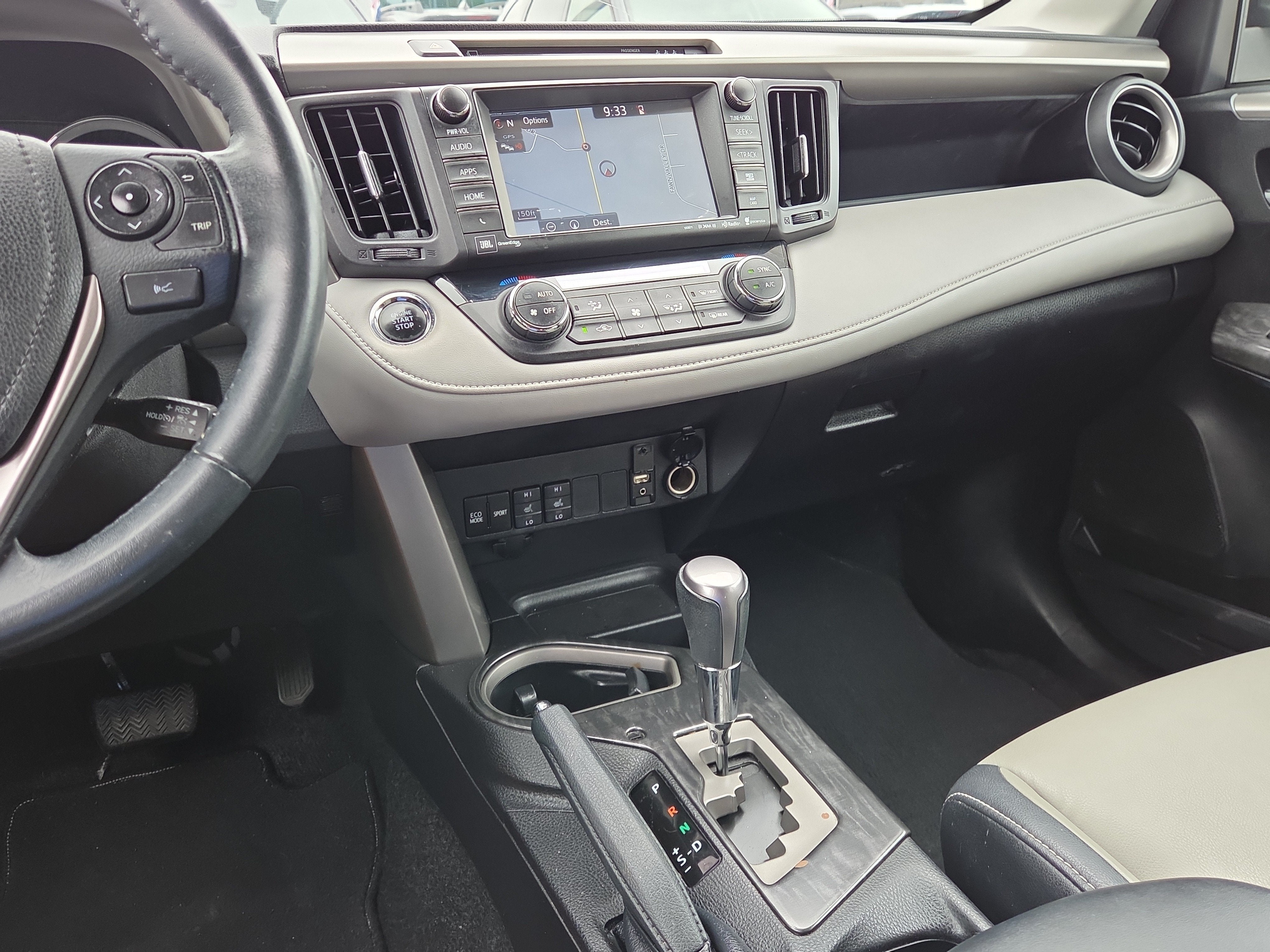 2018 Toyota RAV4 Platinum