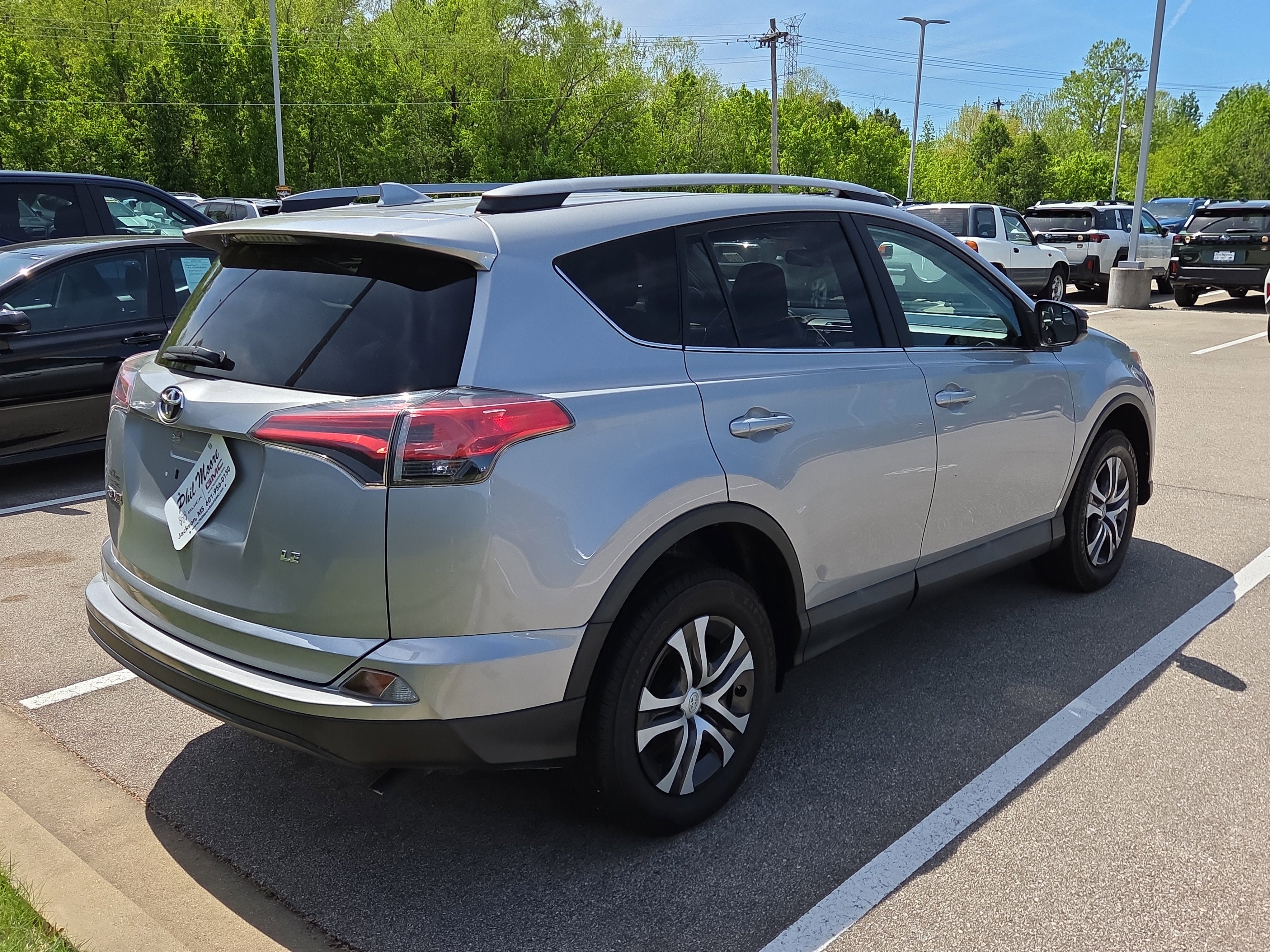 2018 Toyota RAV4 LE