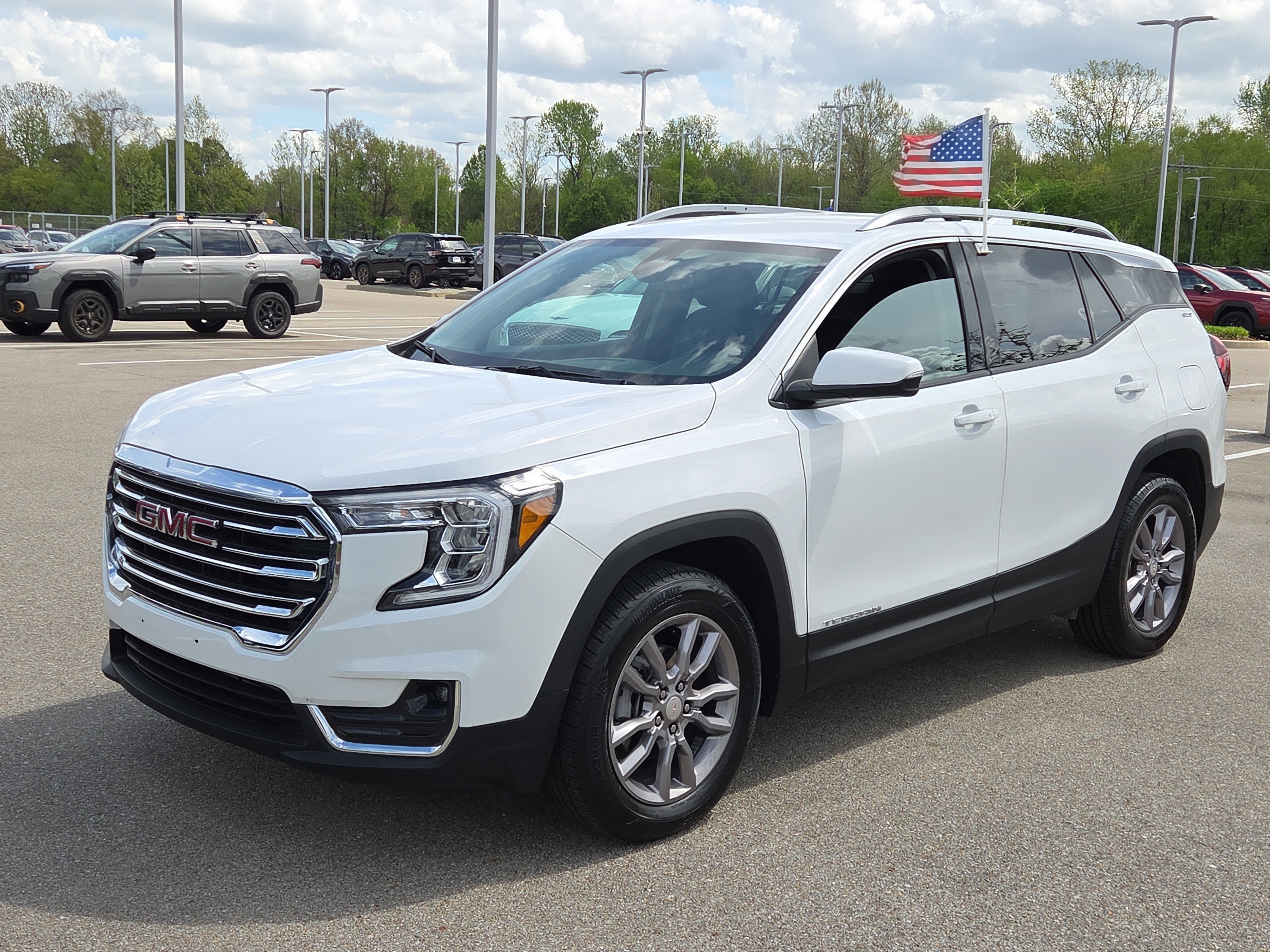2024 GMC Terrain SLT