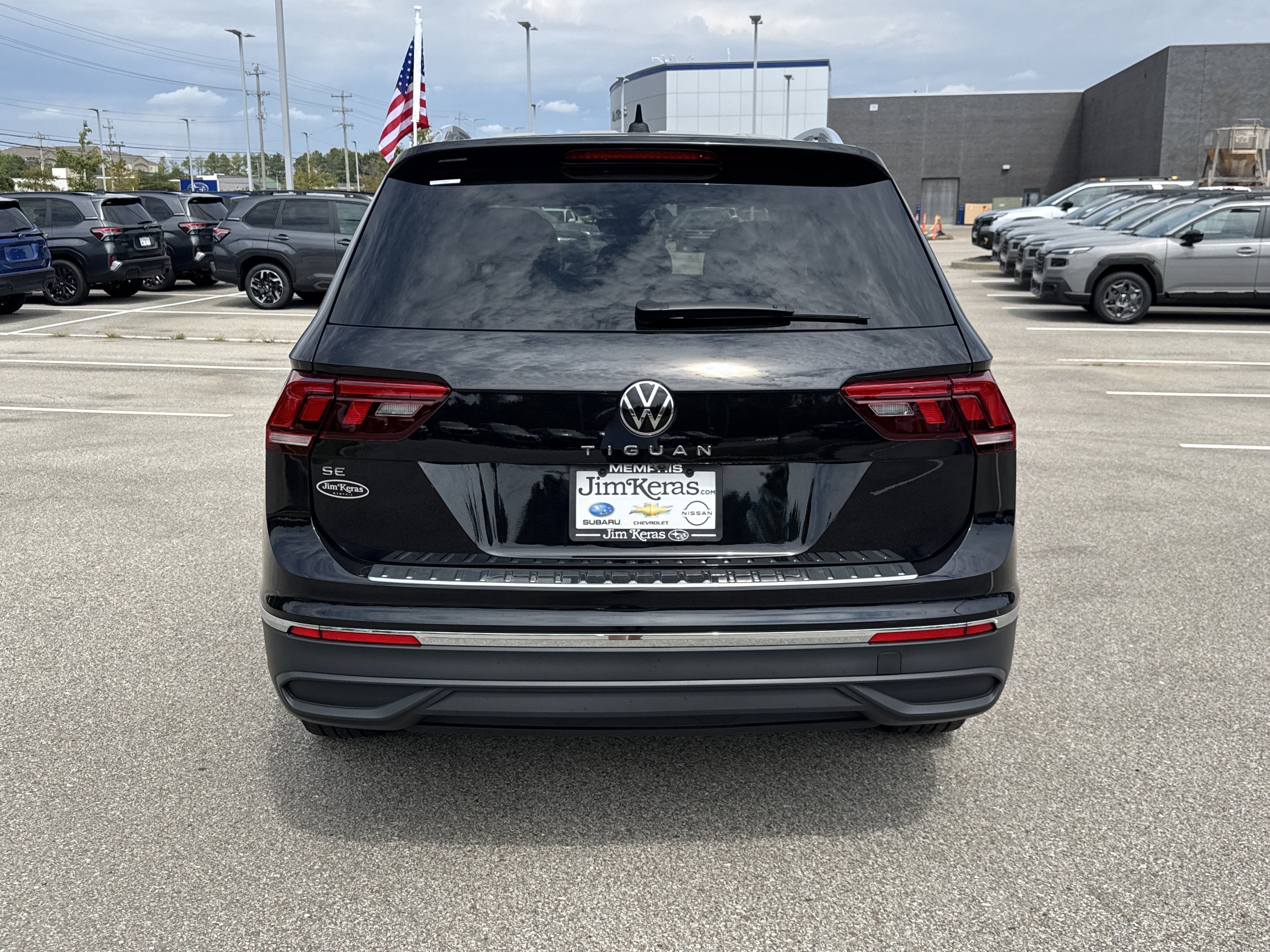 2023 Volkswagen Tiguan SE