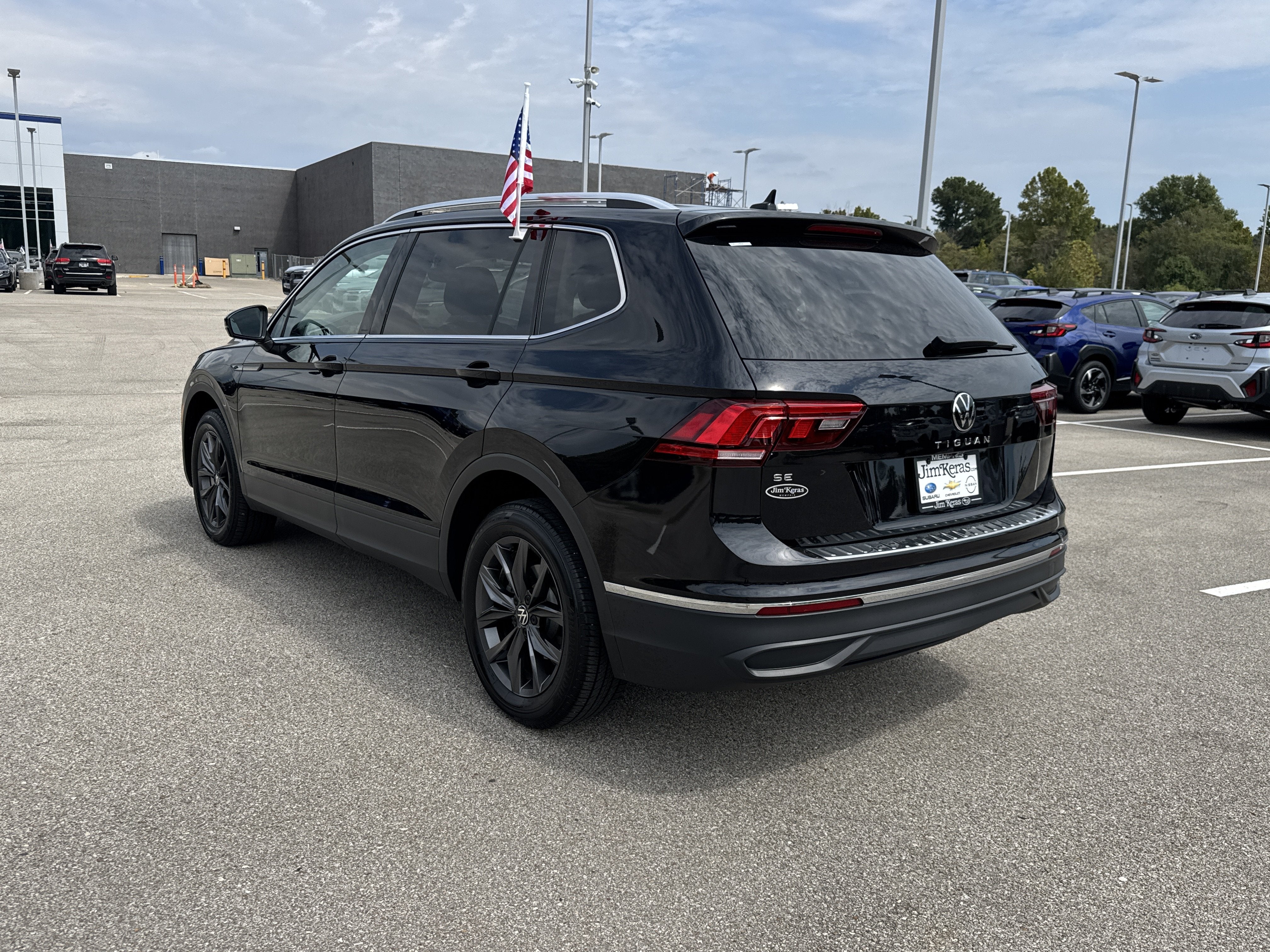 2023 Volkswagen Tiguan SE