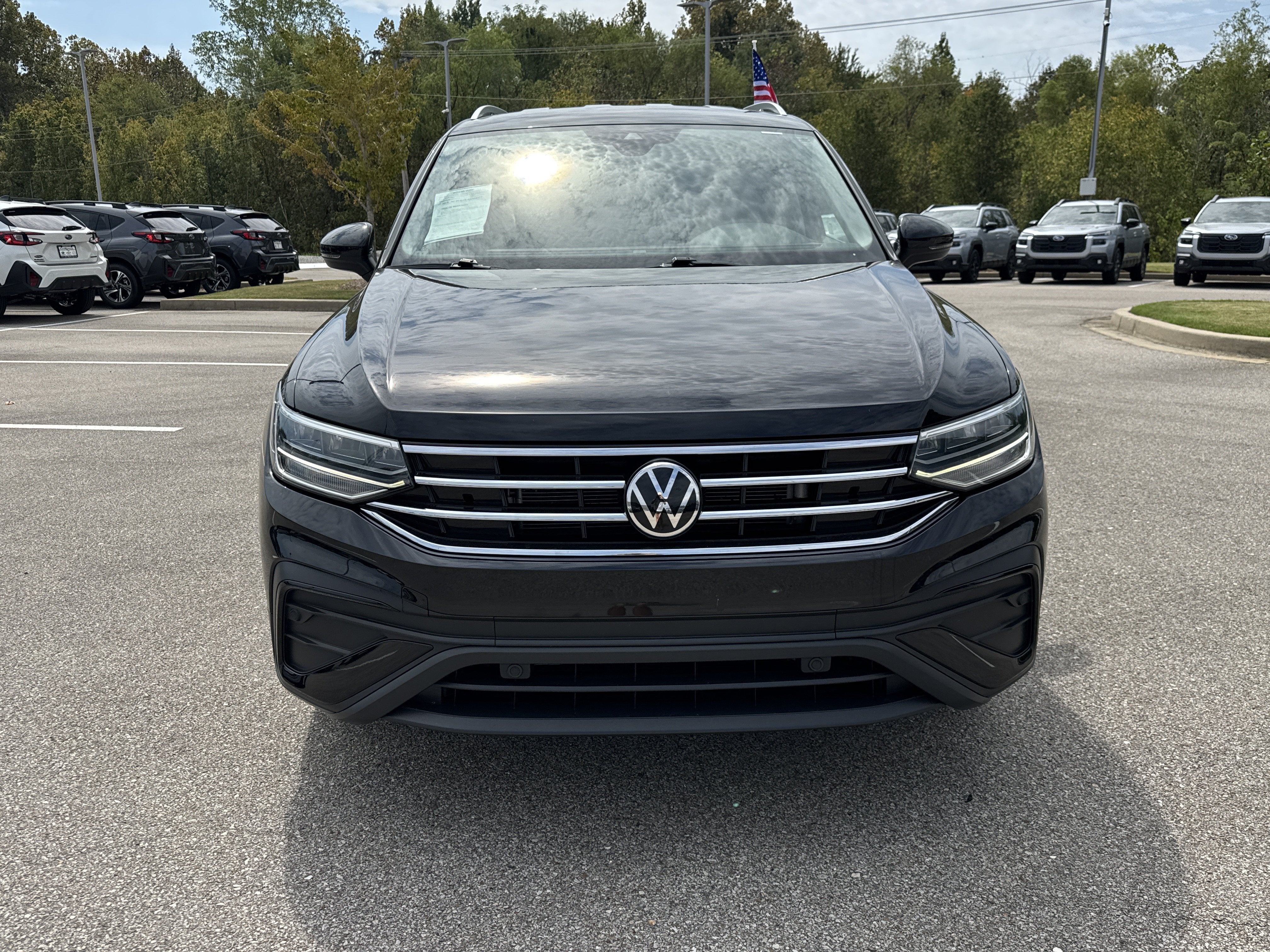 2023 Volkswagen Tiguan SE