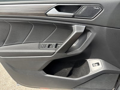2022 Volkswagen Tiguan SEL R-Line
