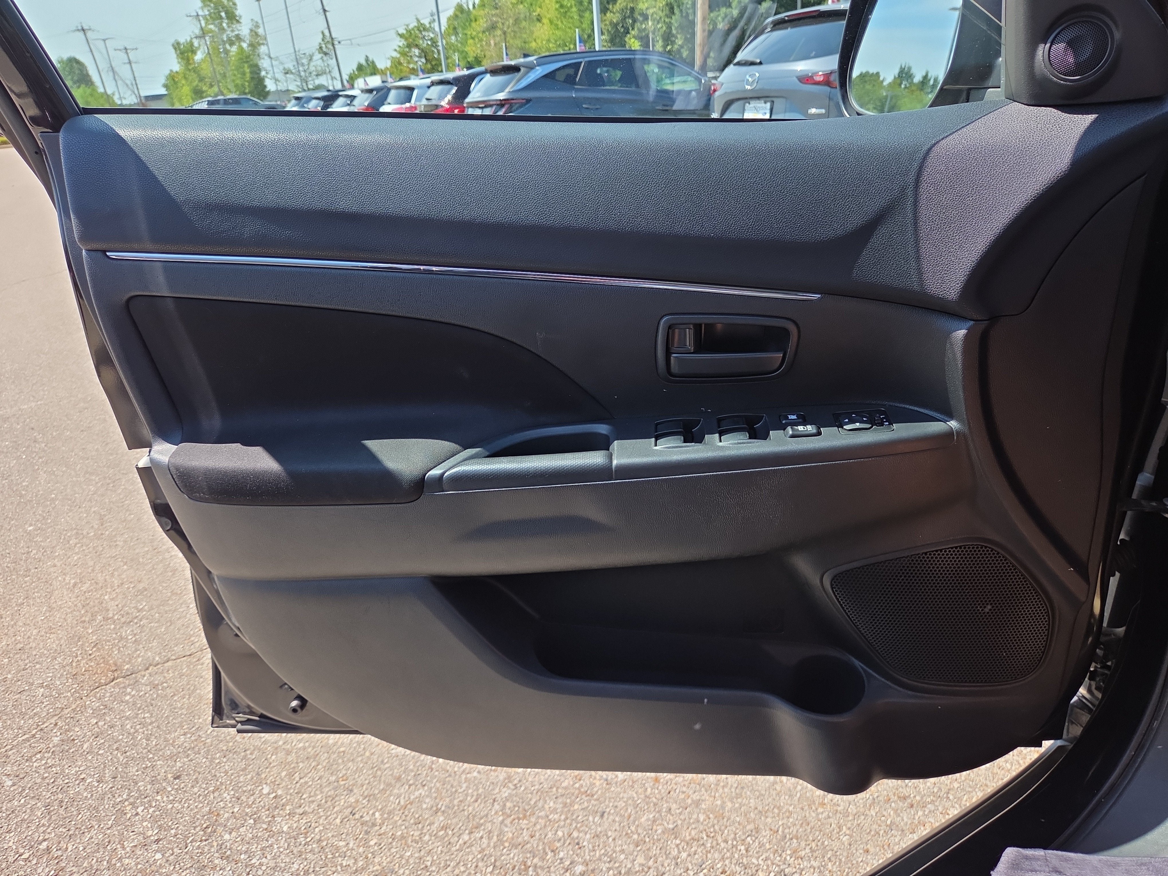 2014 Mitsubishi Outlander Sport ES