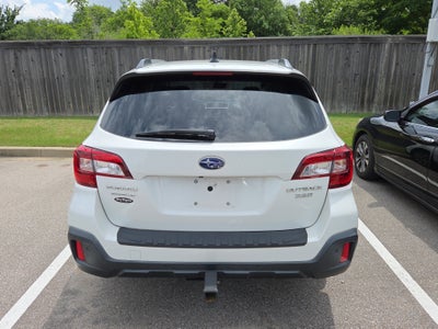 2019 Subaru Outback Touring