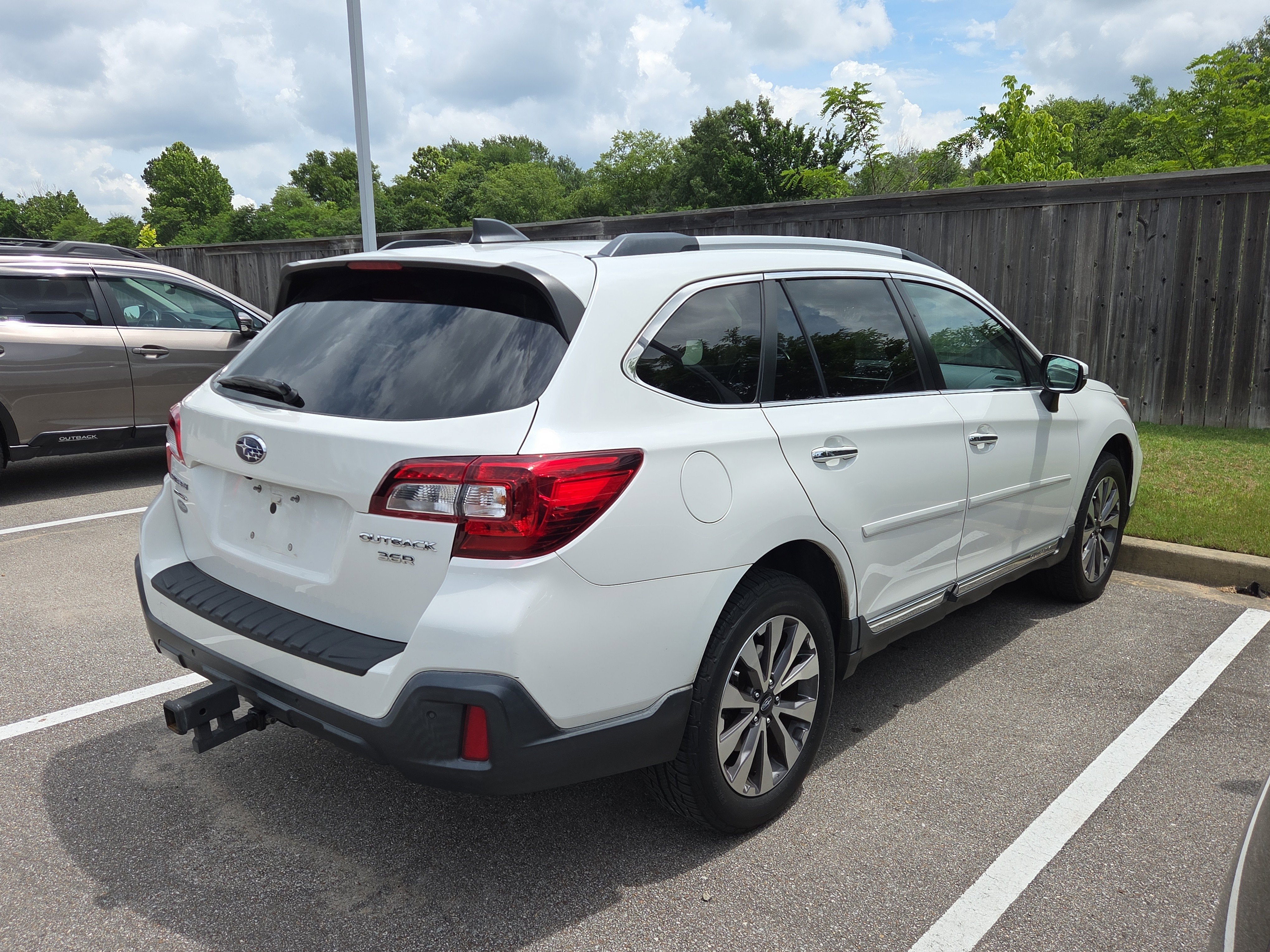 2019 Subaru Outback Touring
