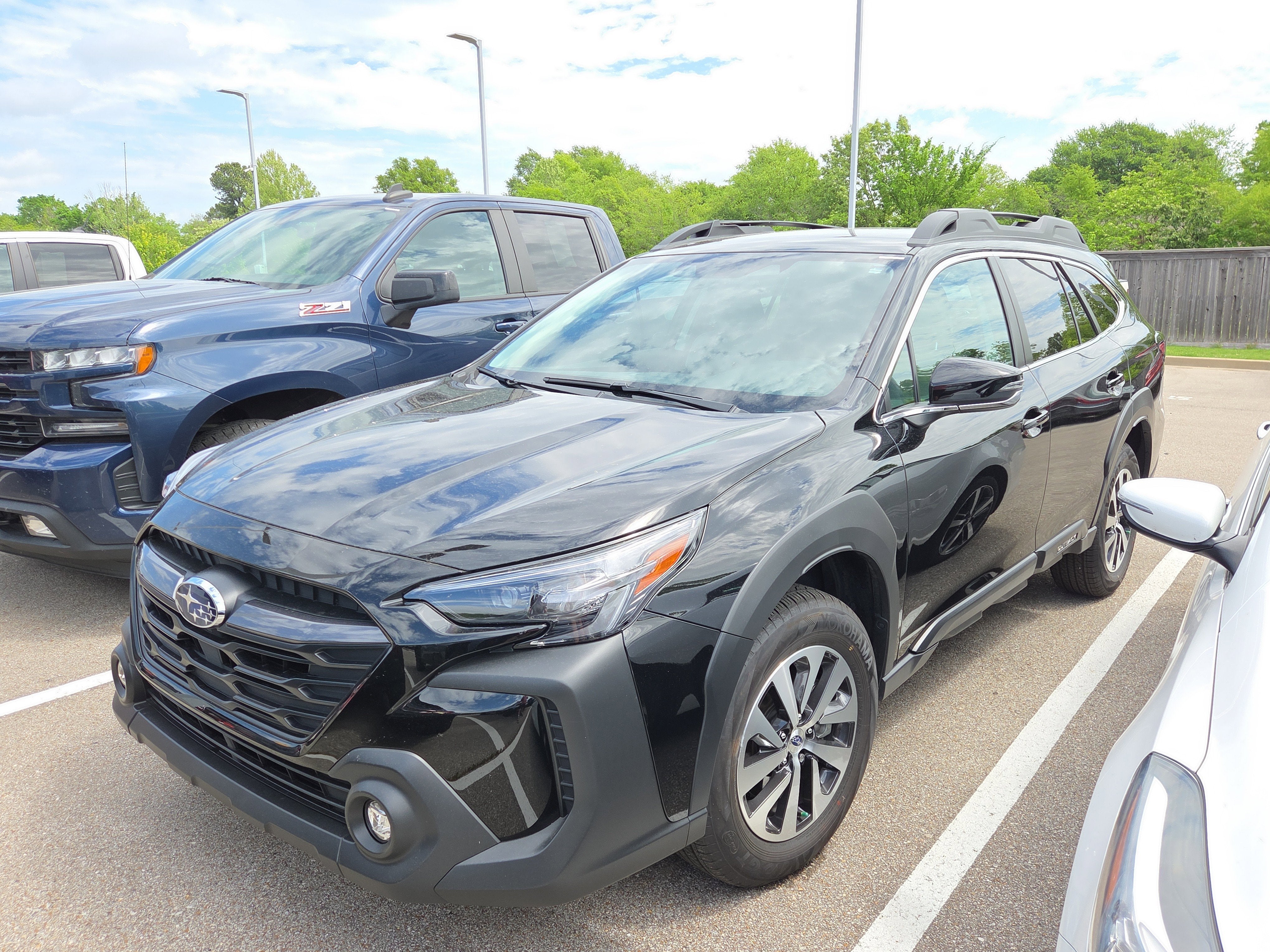 2025 Subaru Outback Premium