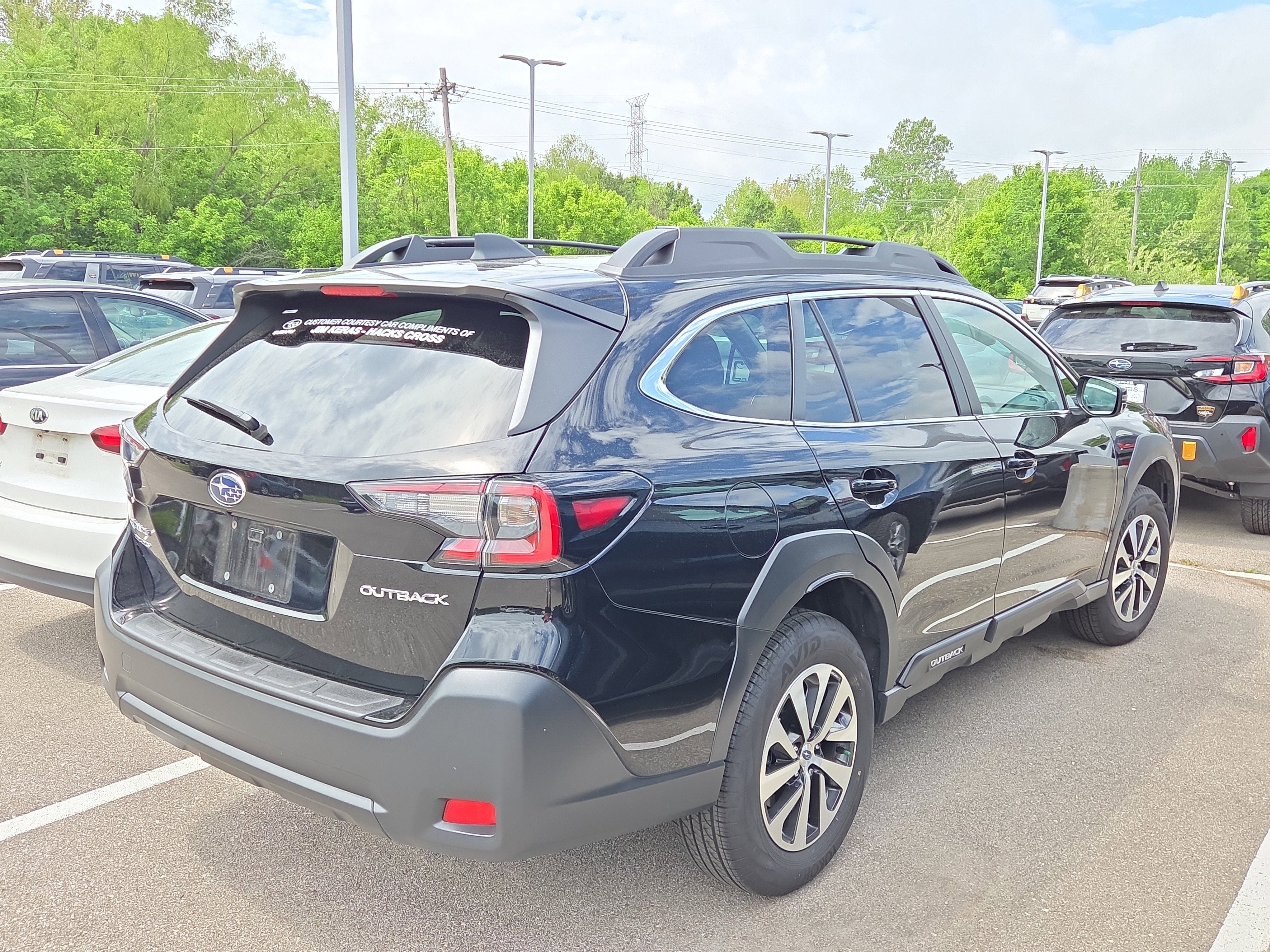 2025 Subaru Outback Premium