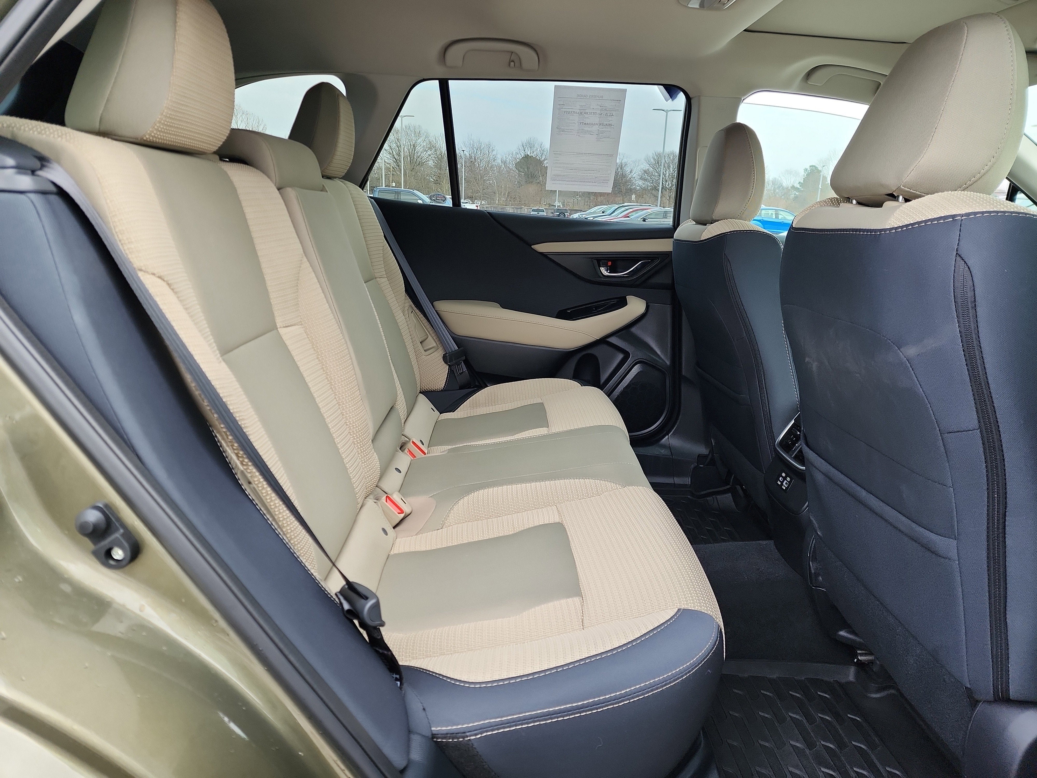 2025 Subaru Outback Premium