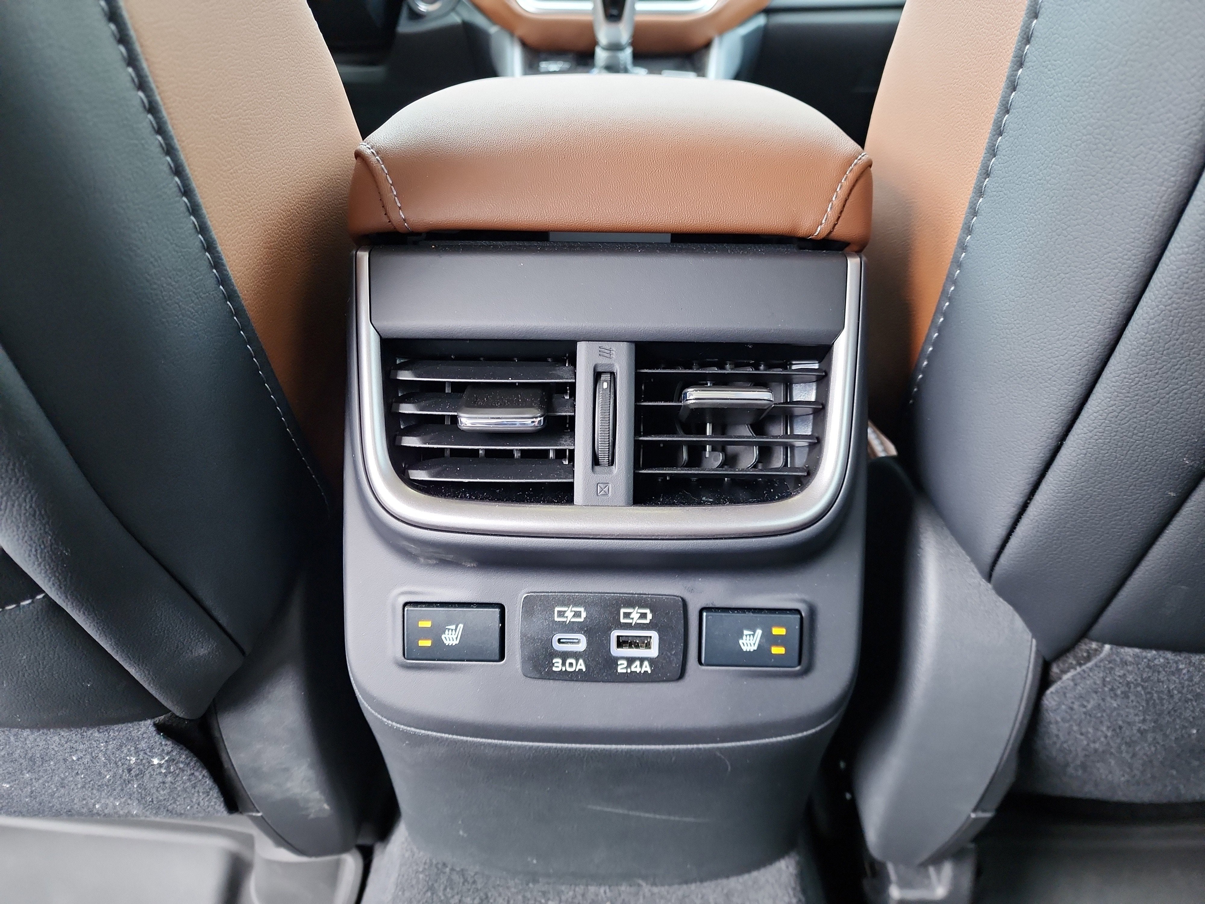 2025 Subaru Outback Touring