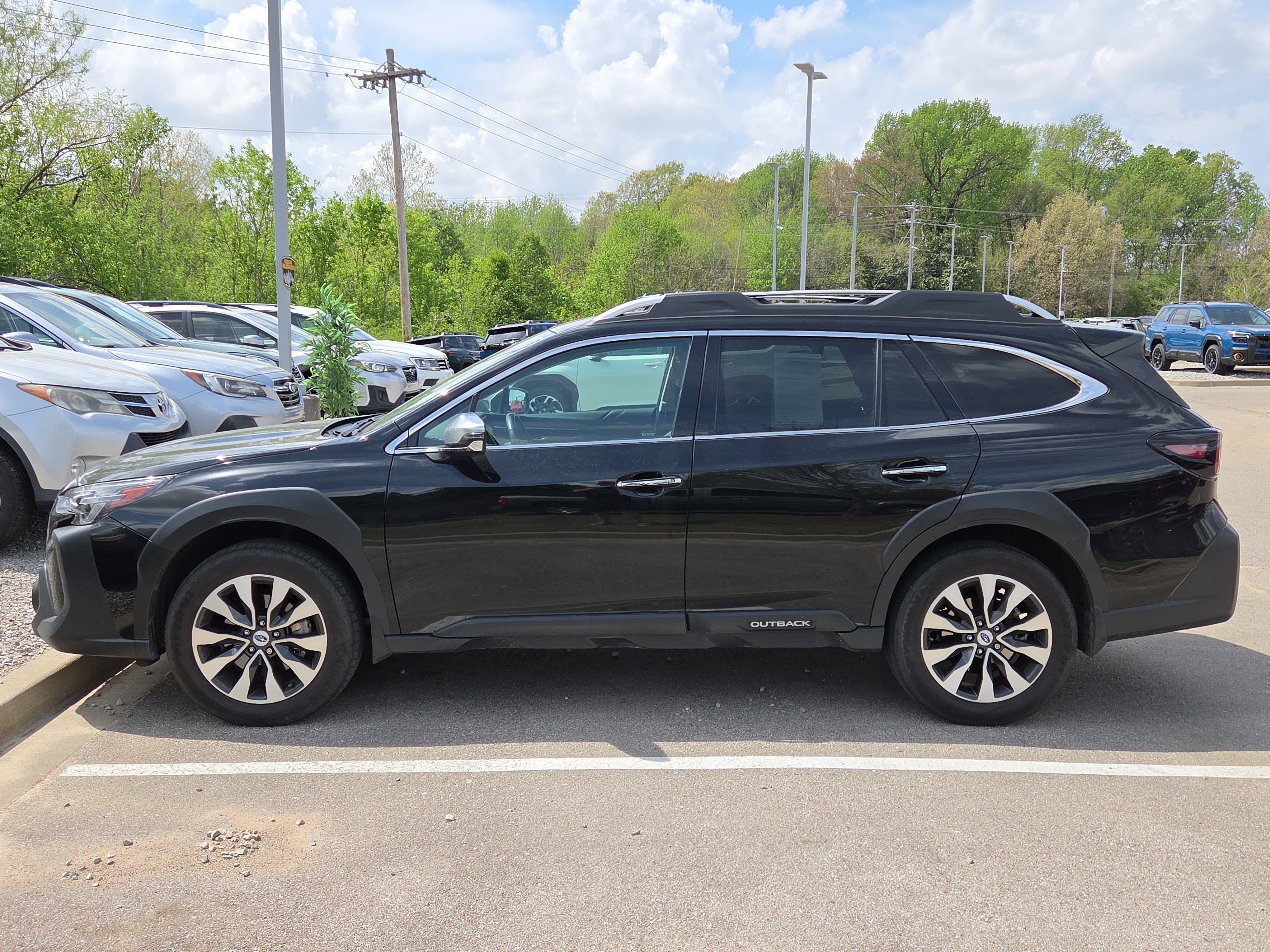 2023 Subaru Outback Touring XT
