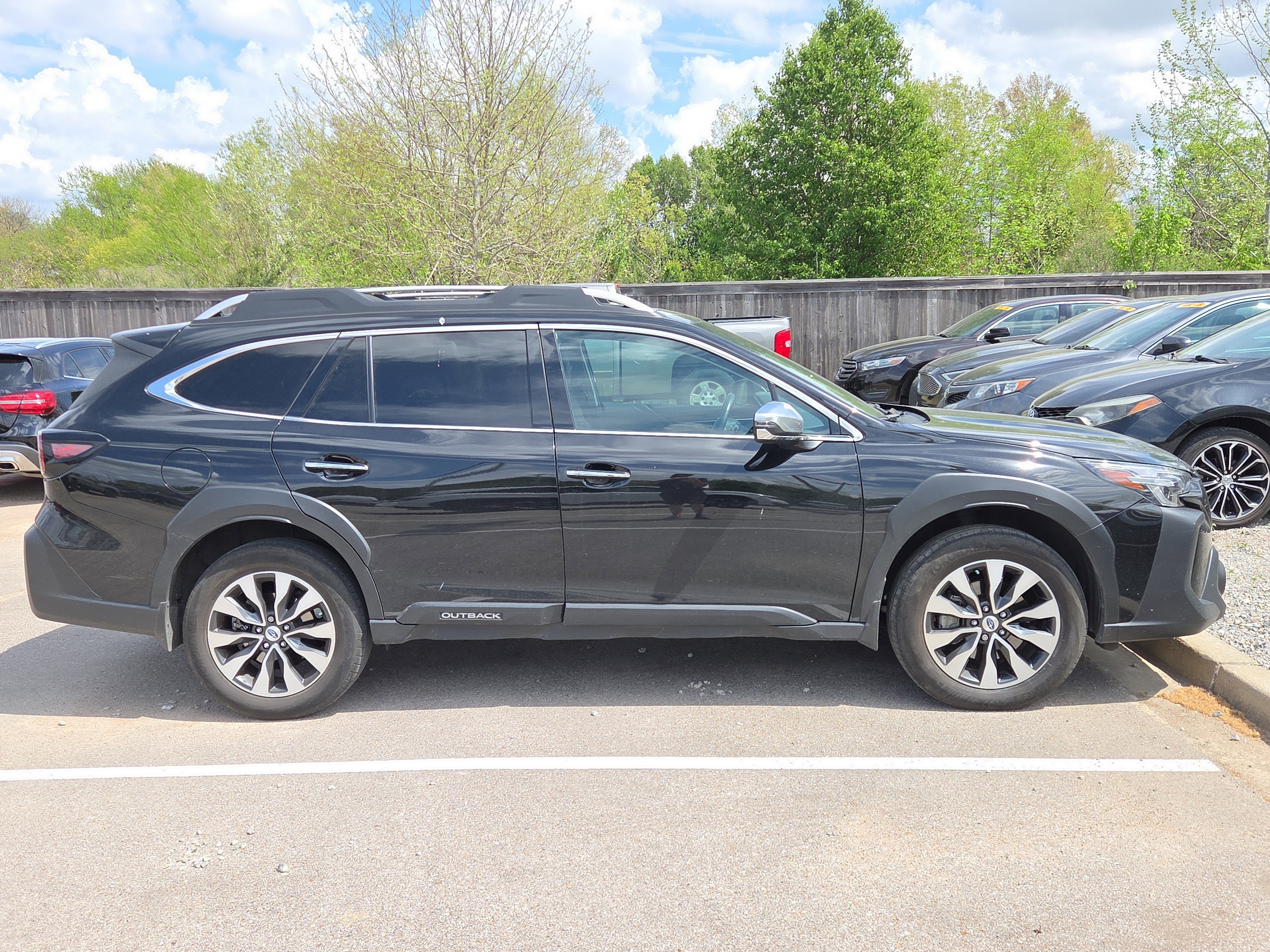 2023 Subaru Outback Touring XT