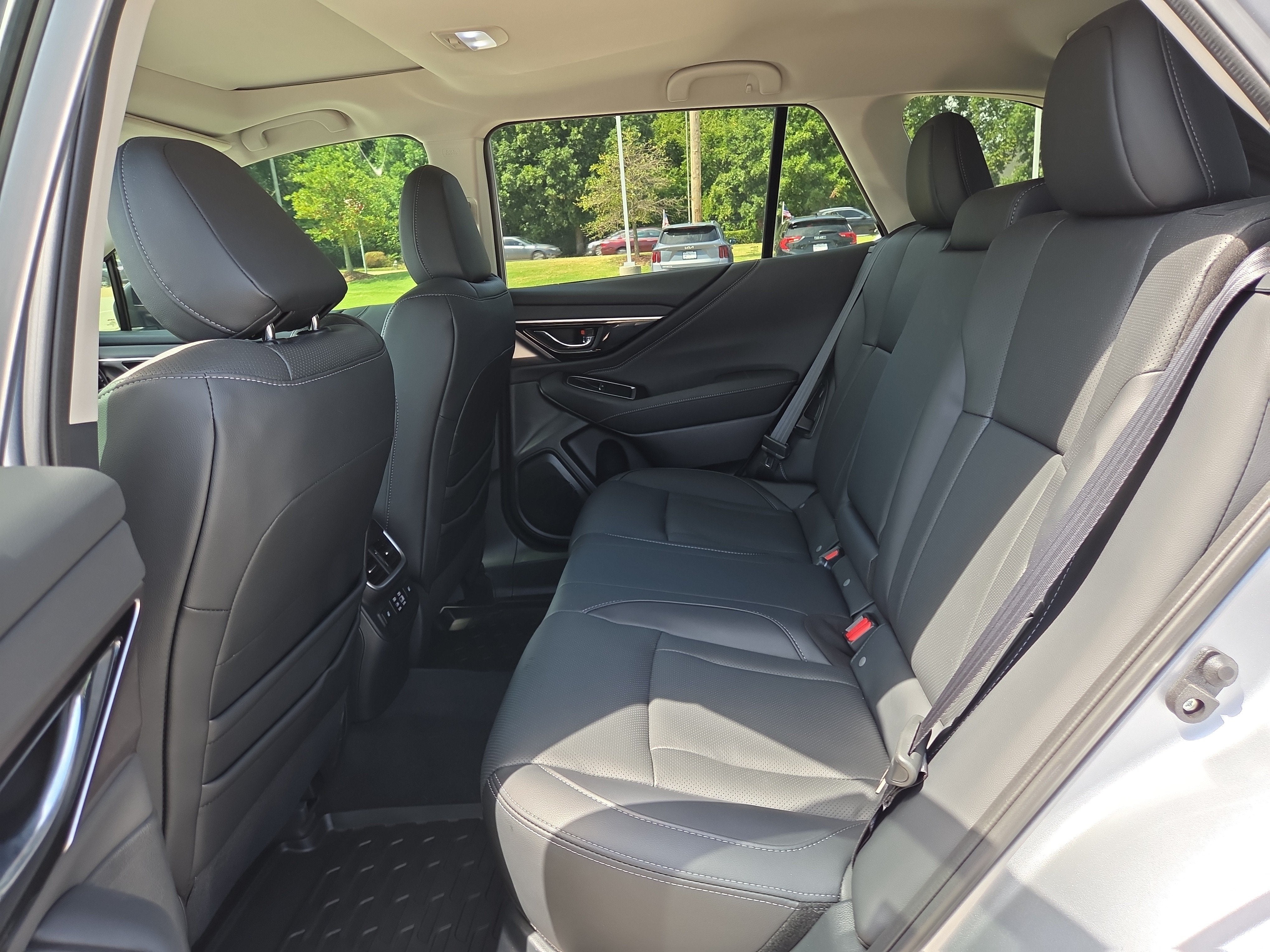 2025 Subaru Outback Touring XT
