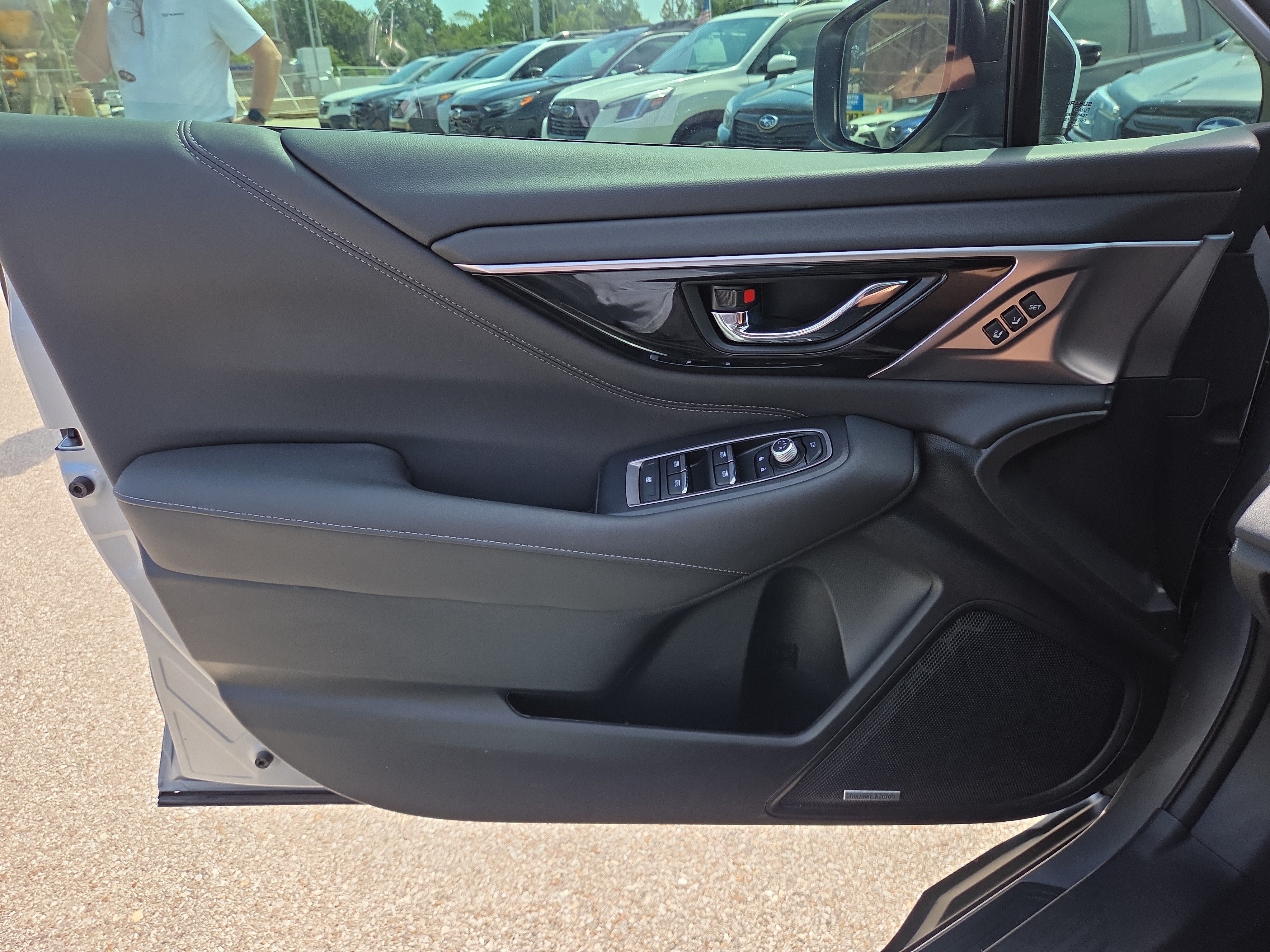 2025 Subaru Outback Touring XT