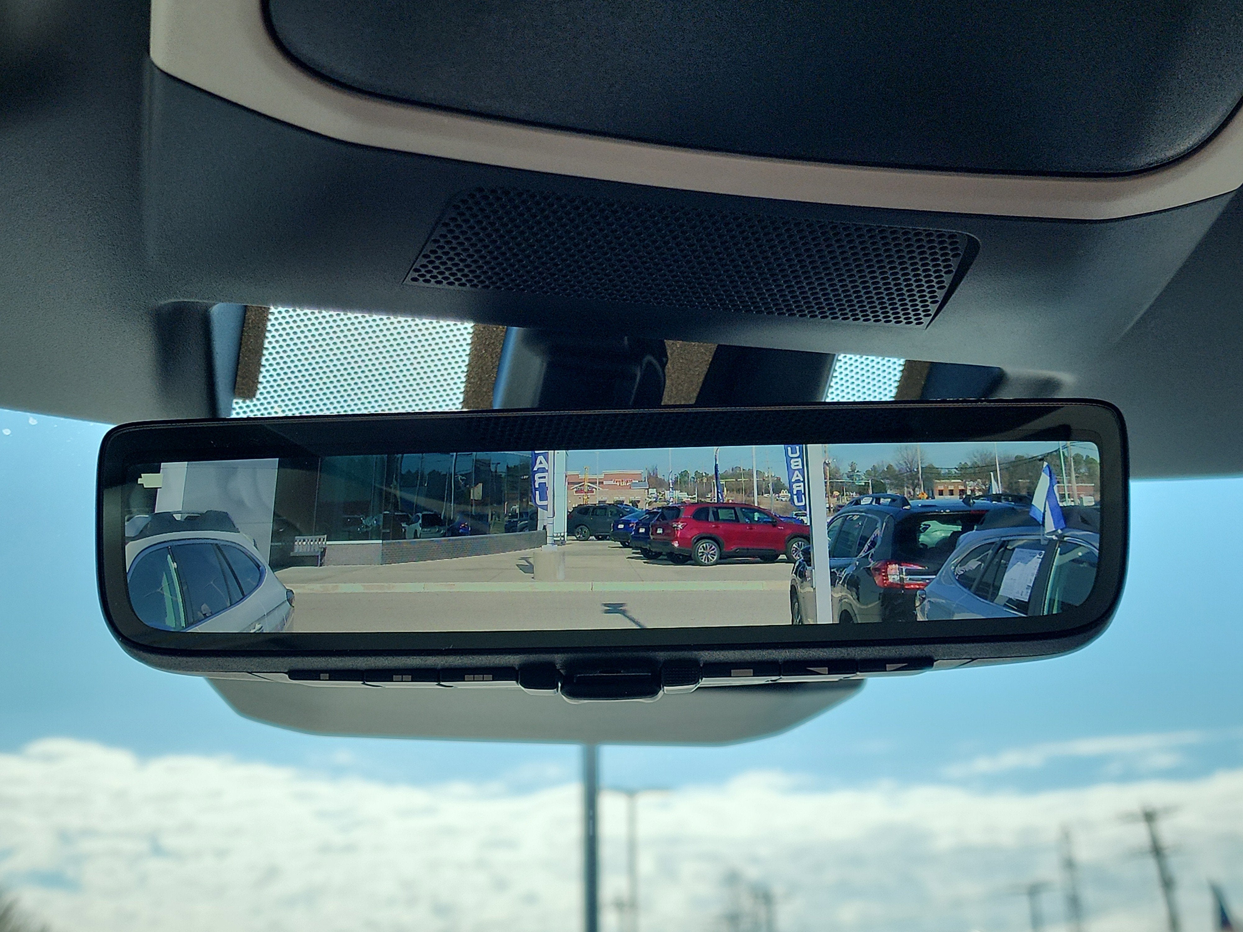 2025 Subaru Outback Touring XT