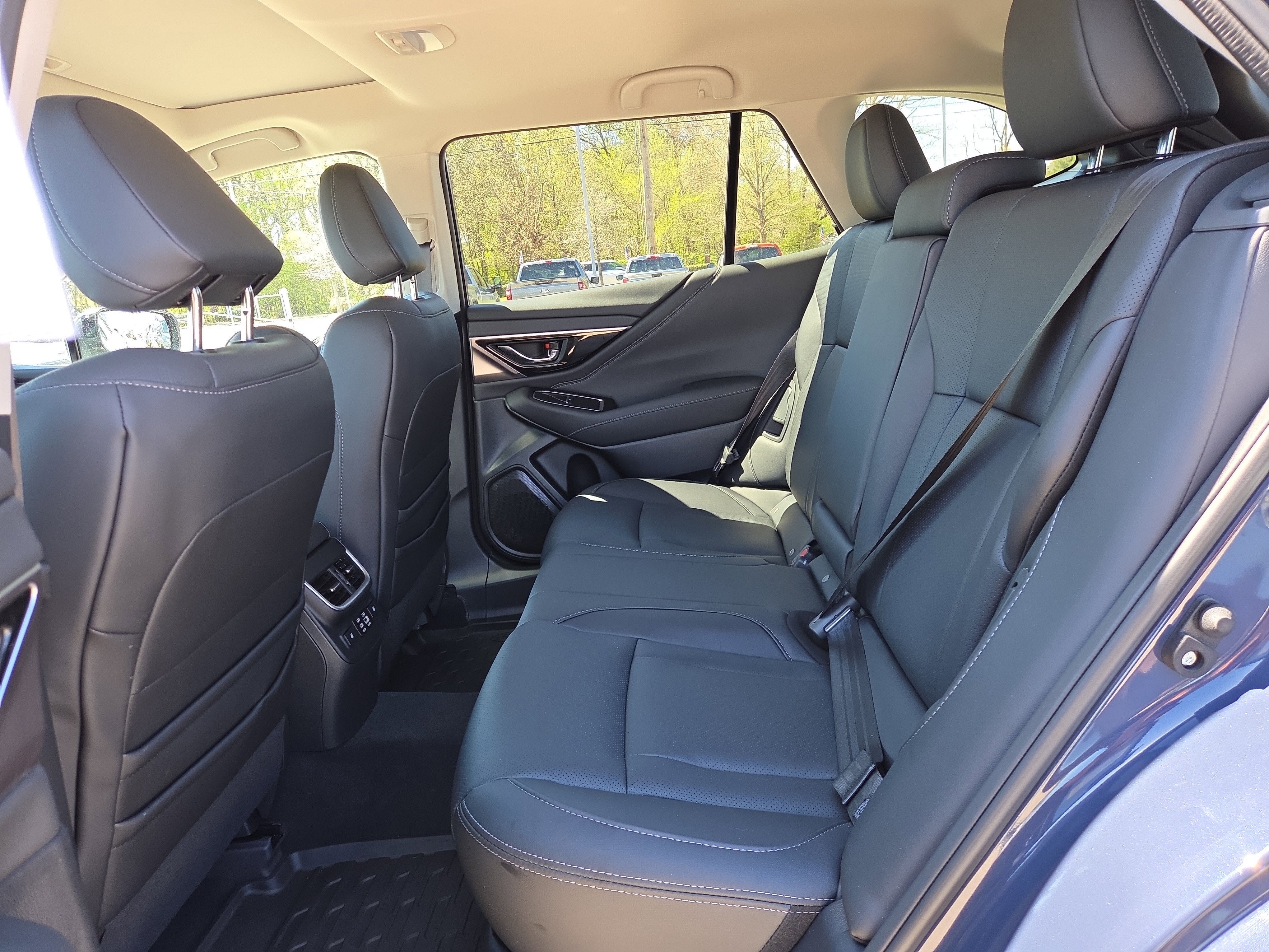 2025 Subaru Outback Touring XT