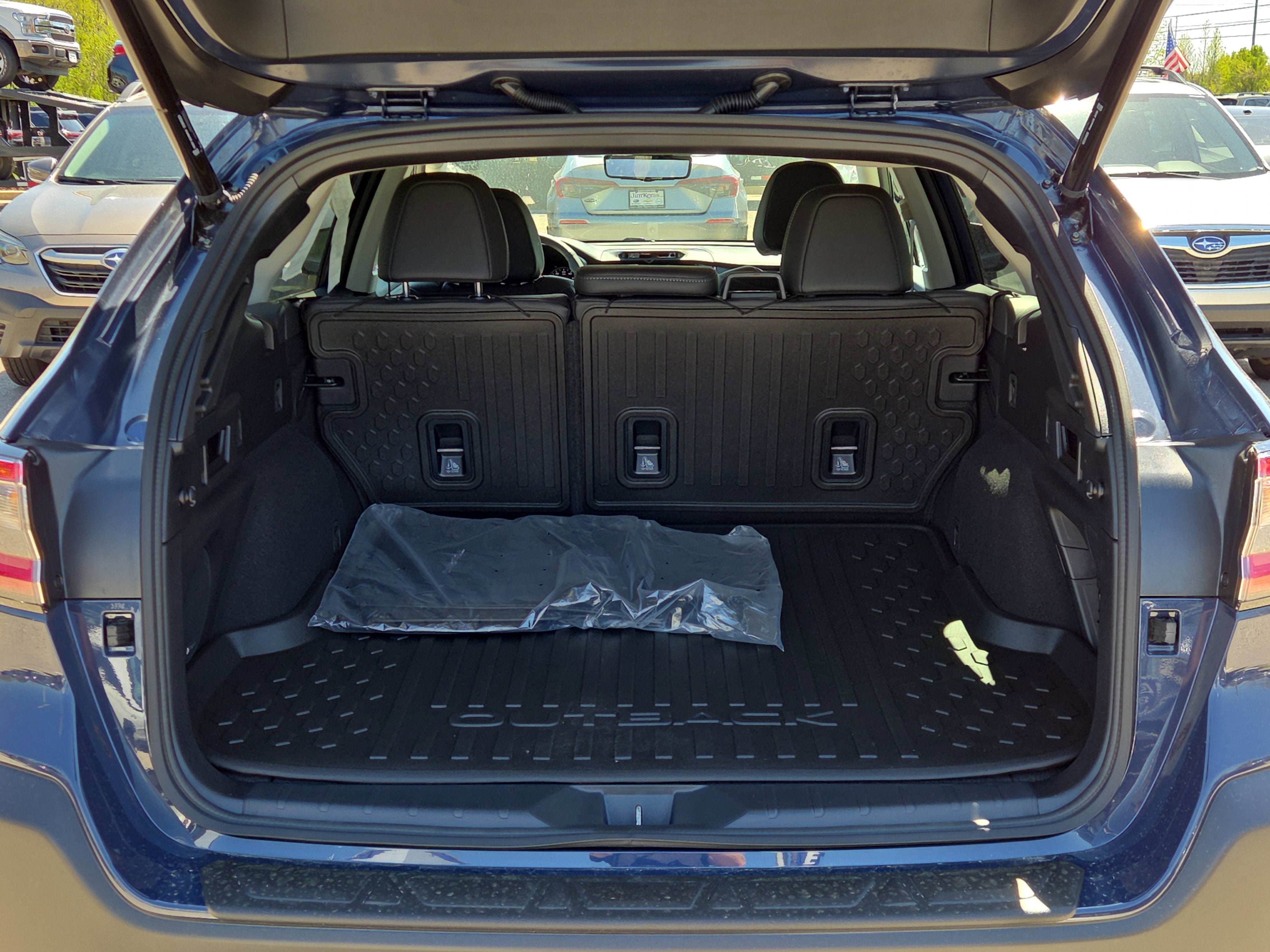 2025 Subaru Outback Touring XT