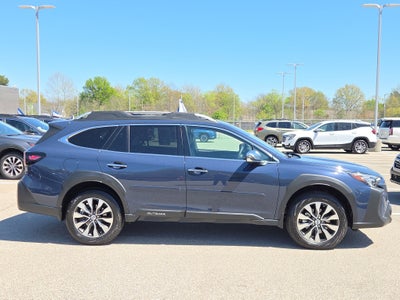 2025 Subaru Outback Touring XT