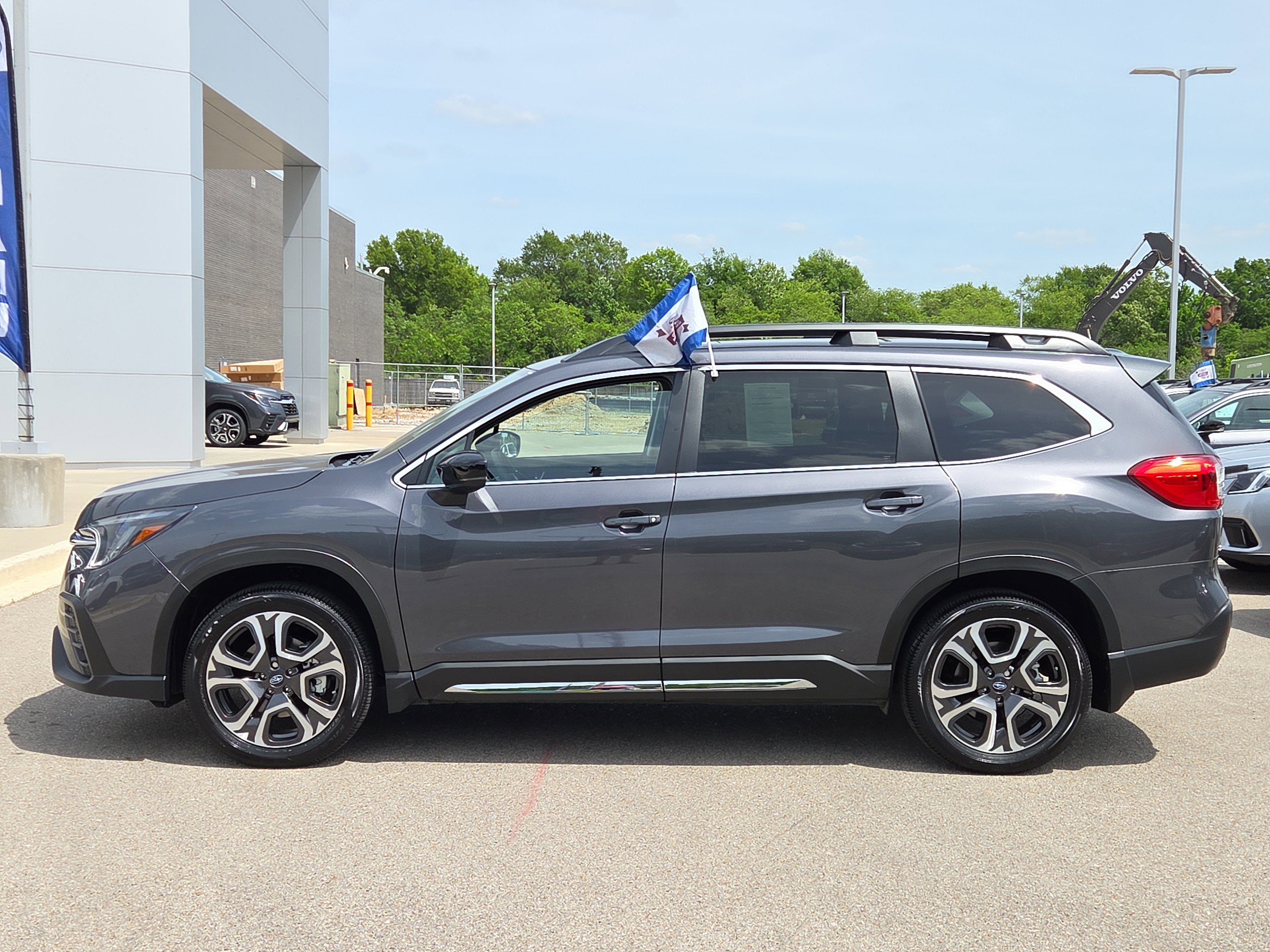 2025 Subaru Ascent Limited