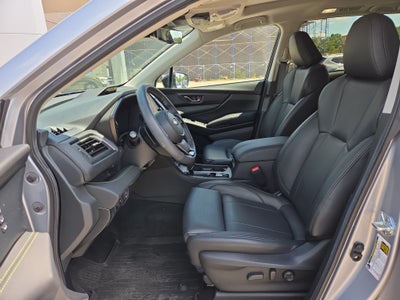 2025 Subaru Ascent Onyx Edition Touring
