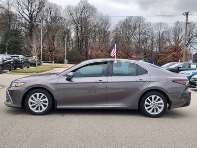 2024 Toyota Camry LE