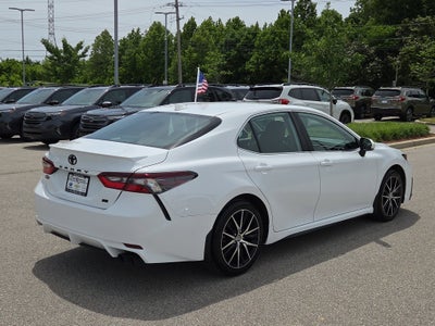 2024 Toyota Camry SE