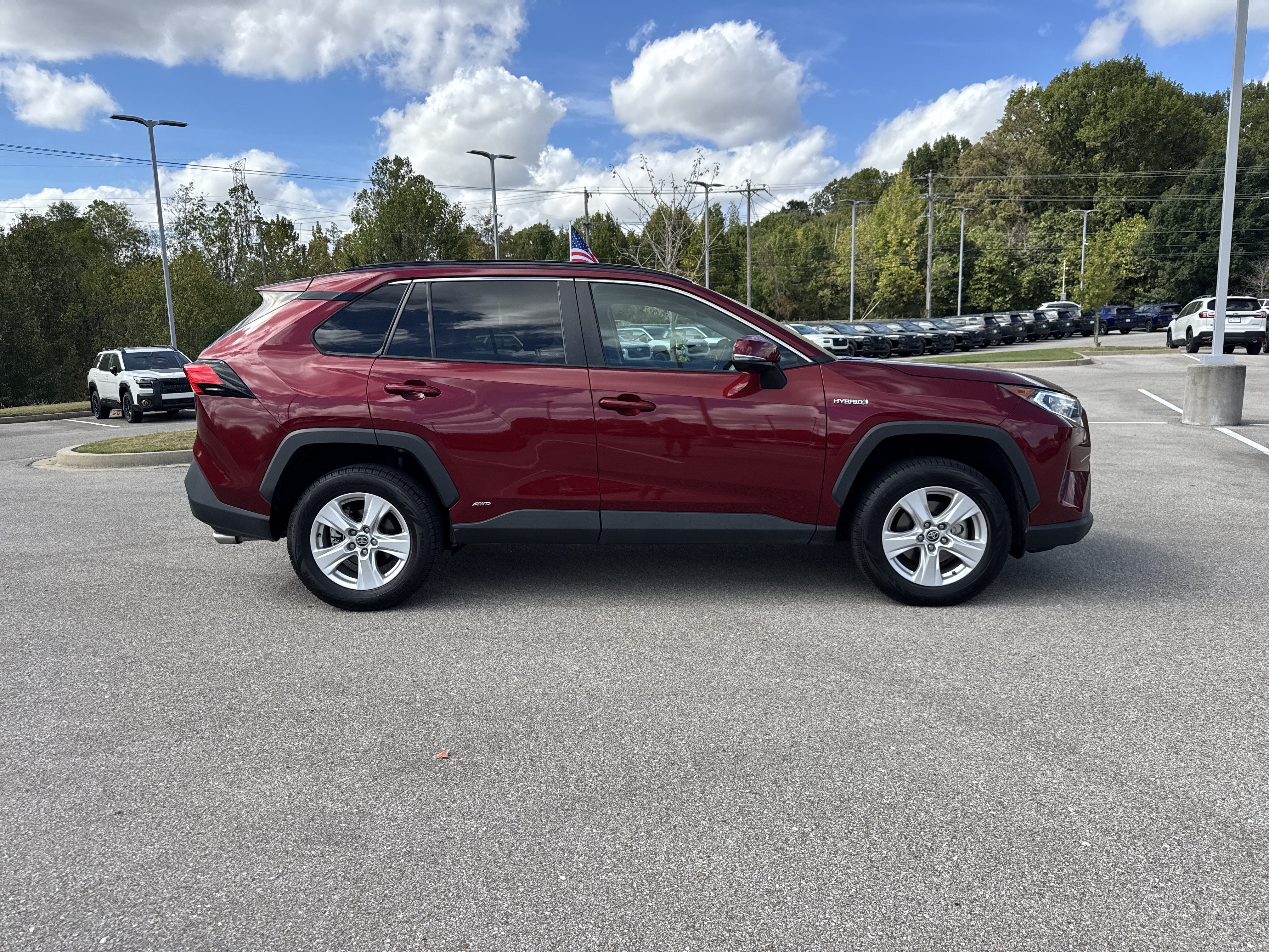 2021 Toyota RAV4 Hybrid XLE