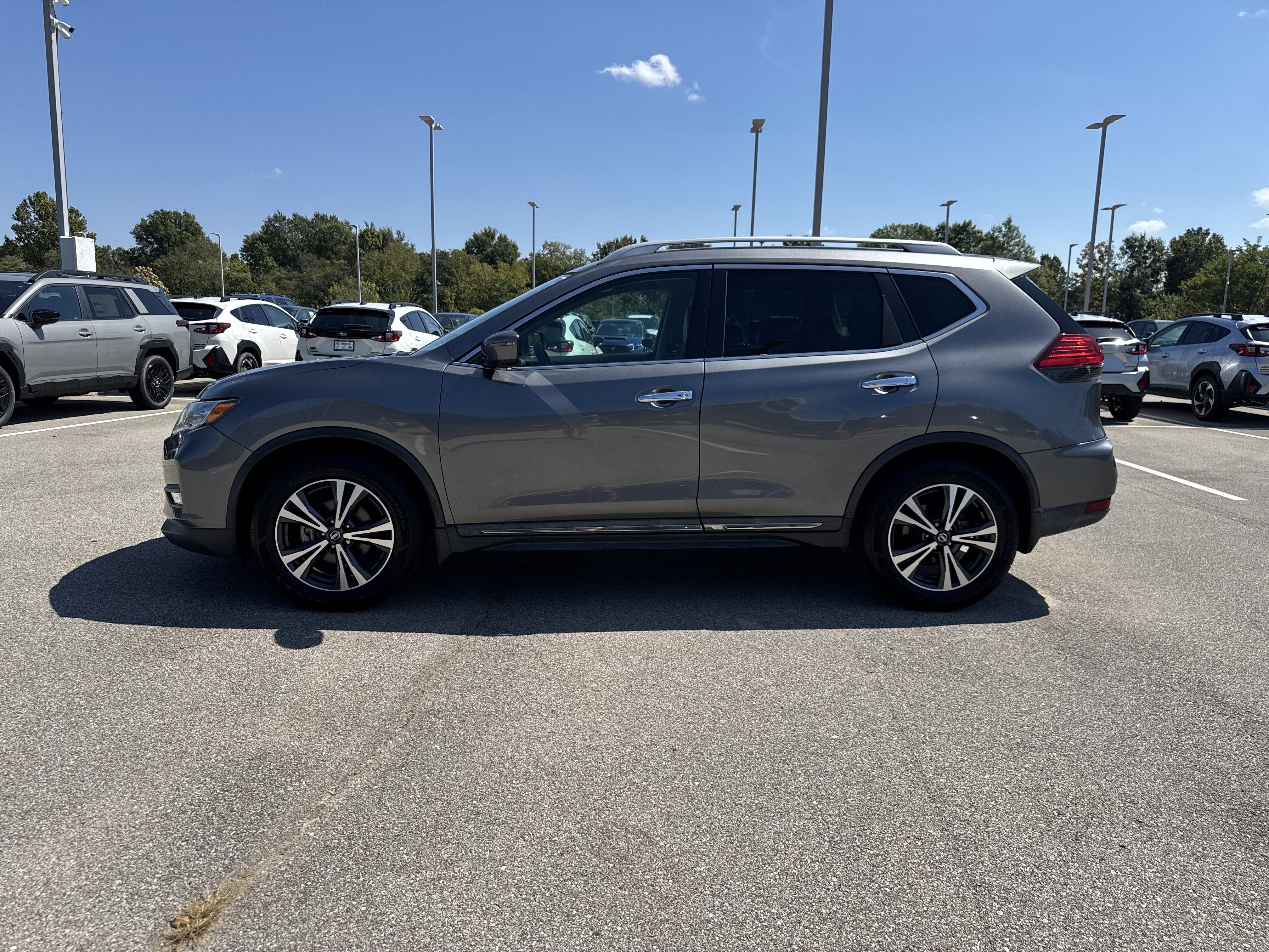 2017 Nissan Rogue SL