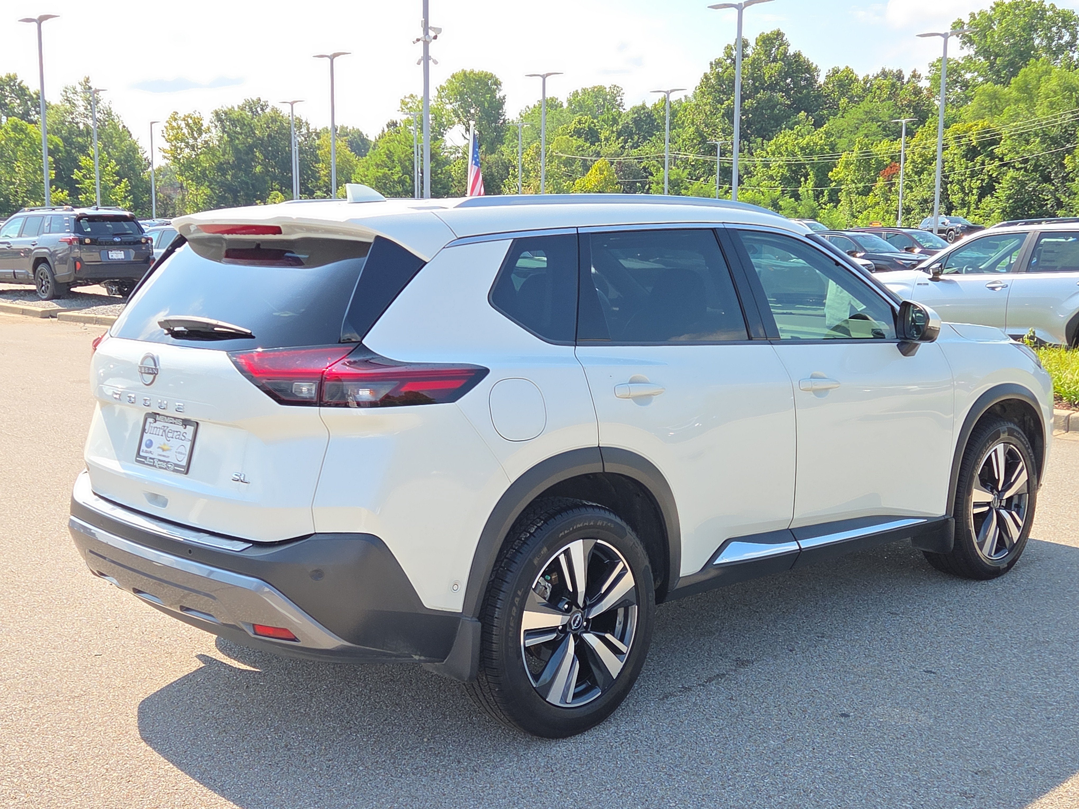 2023 Nissan Rogue SL