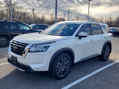 2024 Nissan Pathfinder SL