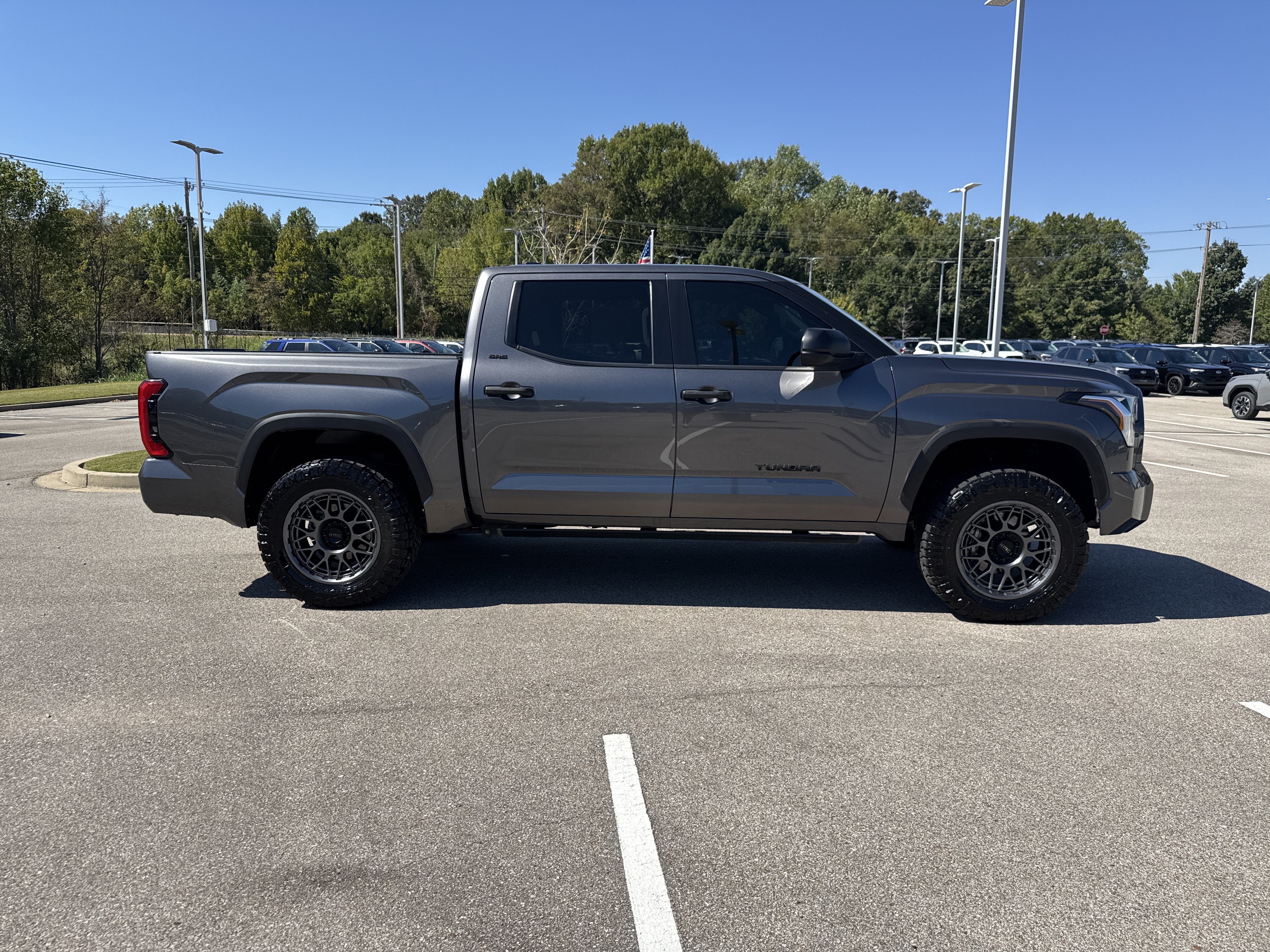 2024 Toyota Tundra SR5