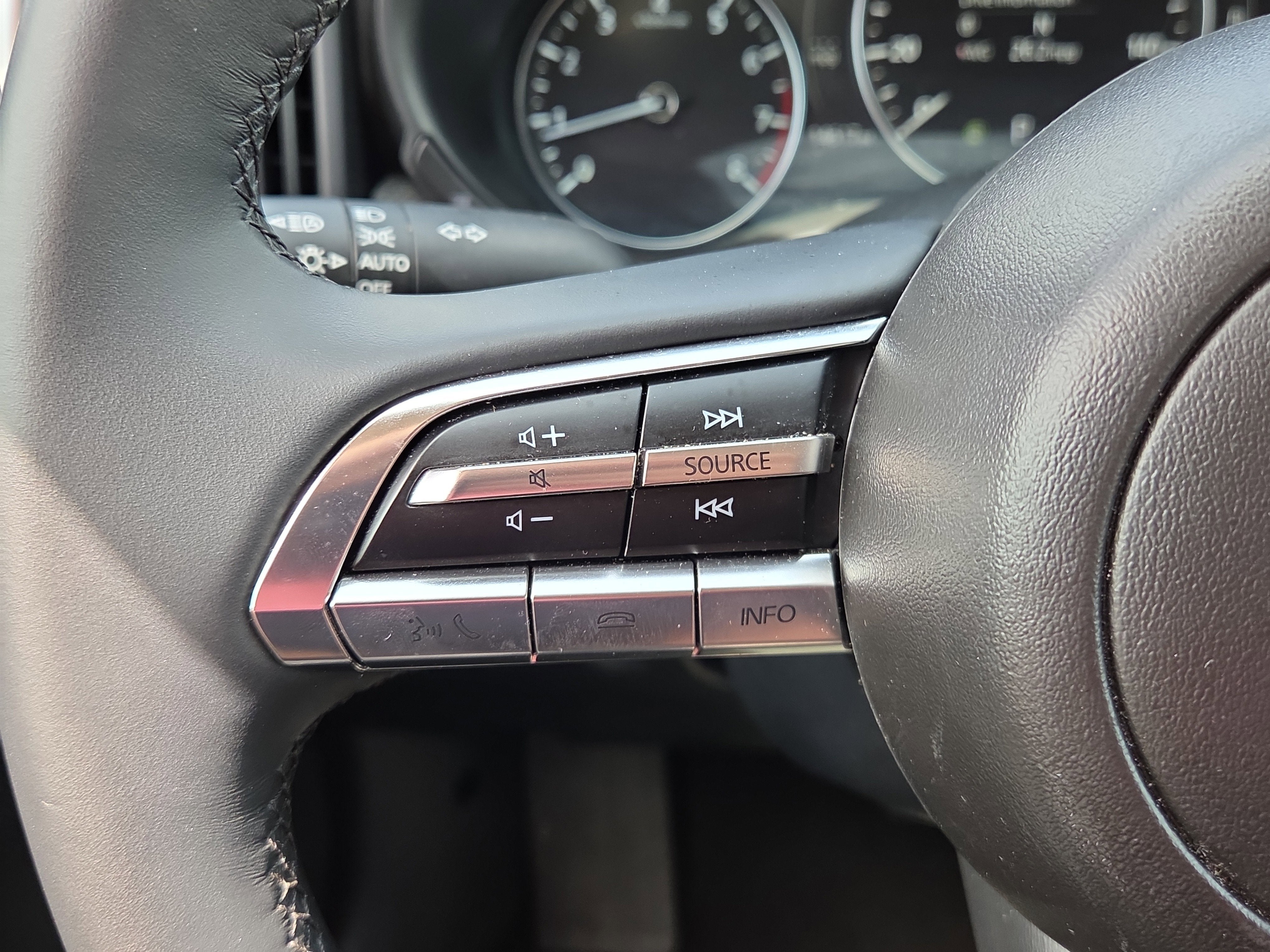 2025 Mazda Mazda CX-50 2.5 S Premium Package