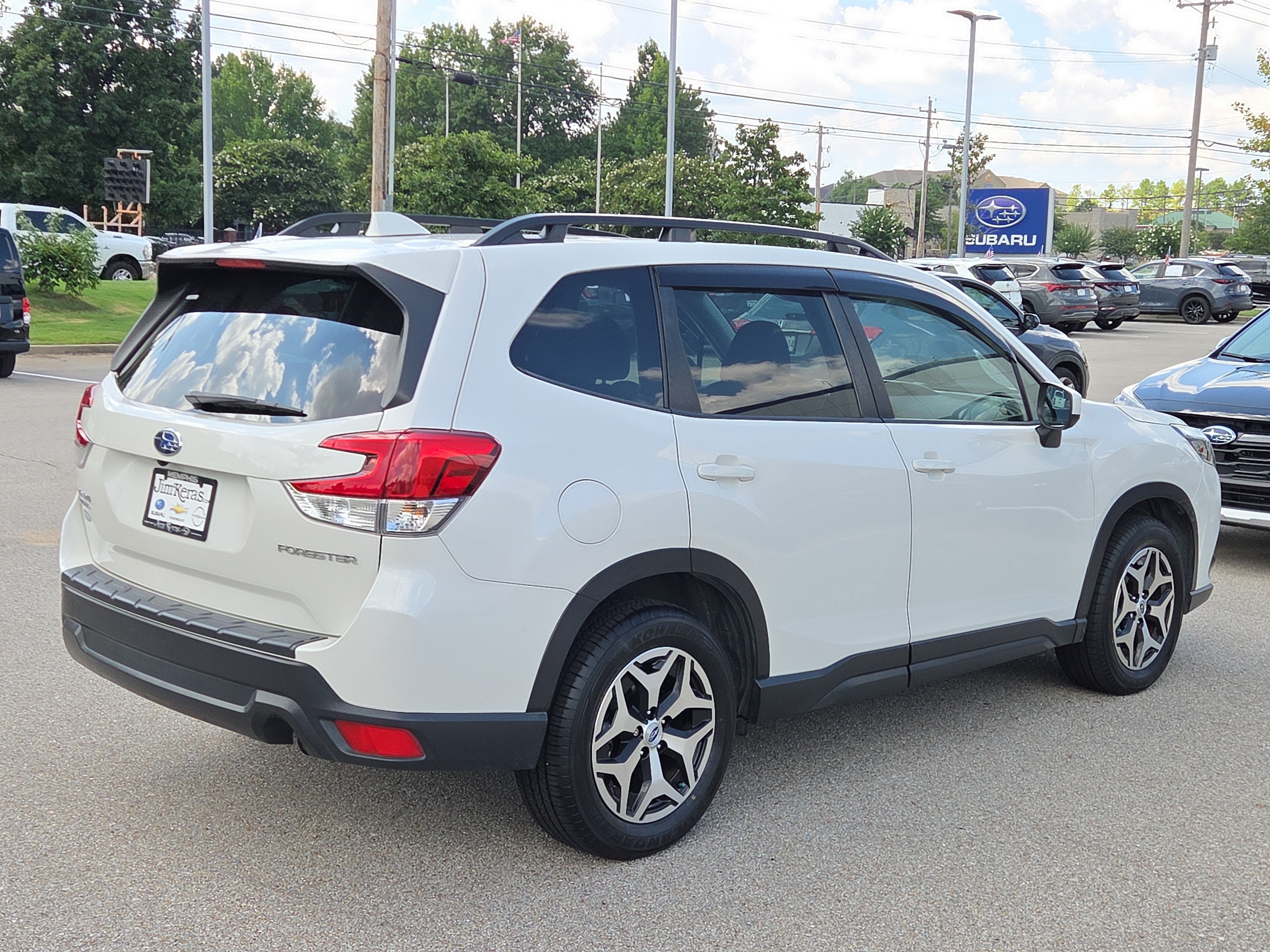 2023 Subaru Forester Premium