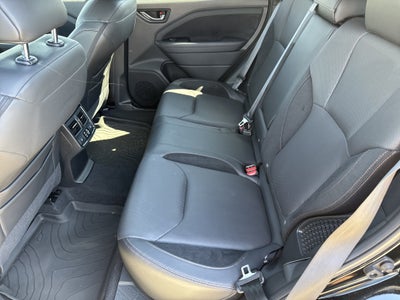 2025 Subaru Forester Touring Hybrid