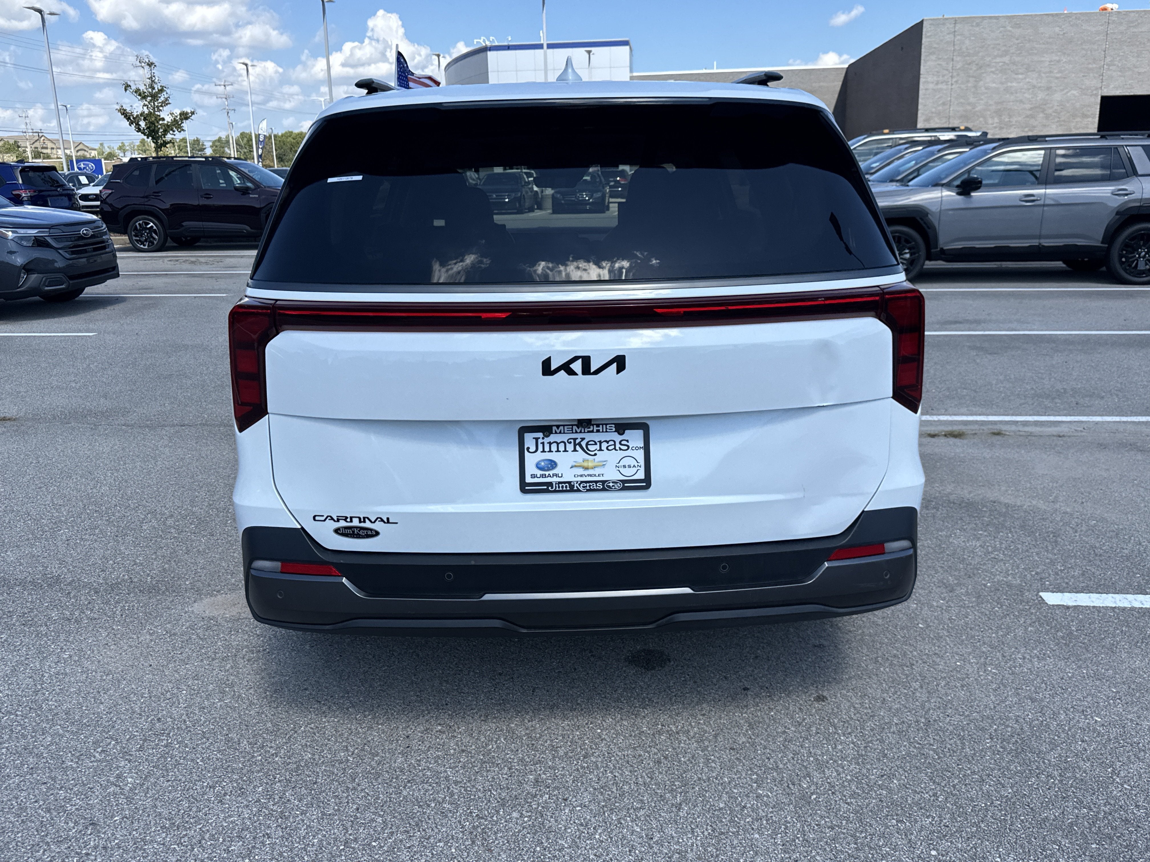 2025 Kia Carnival SX