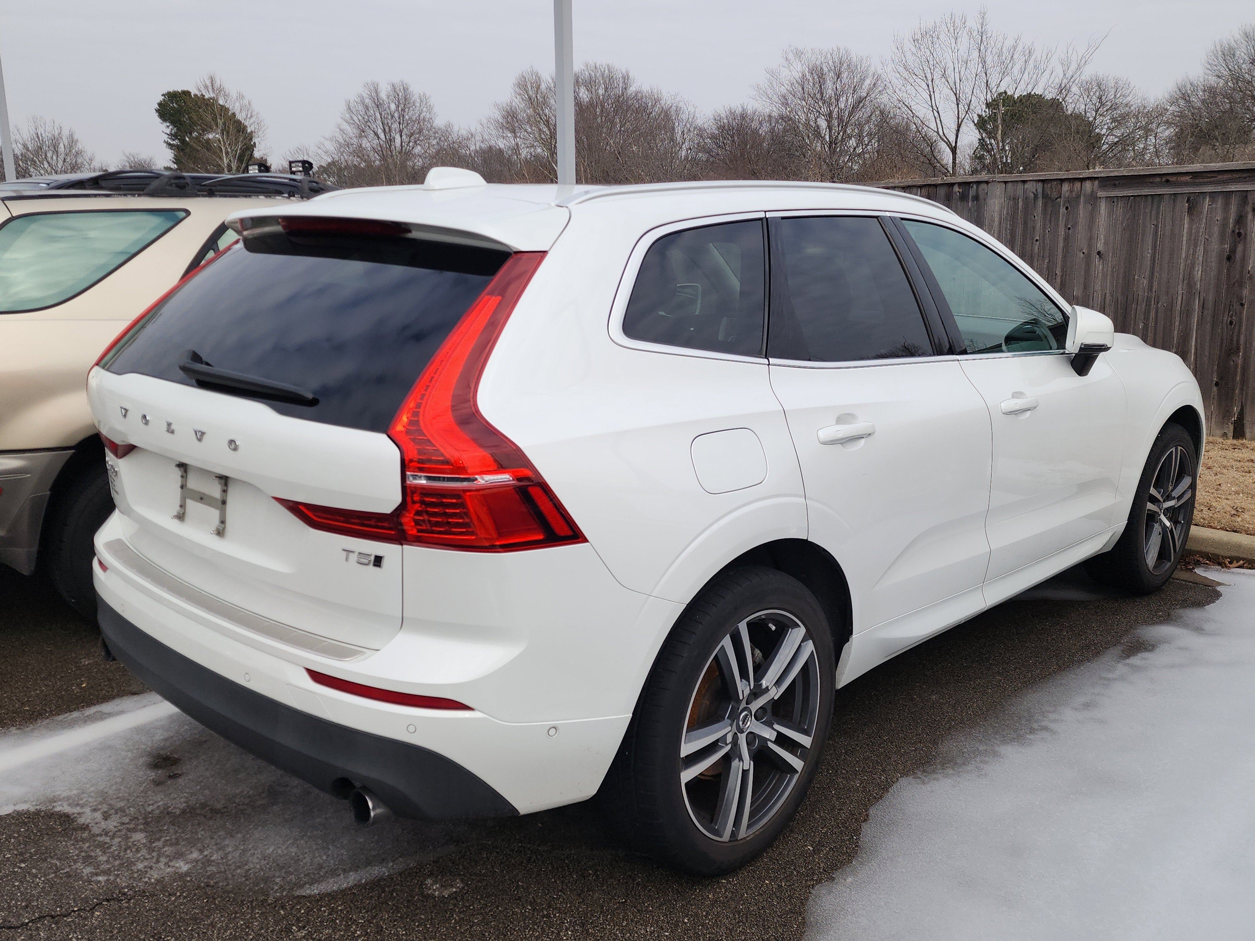 2018 Volvo XC60 Momentum