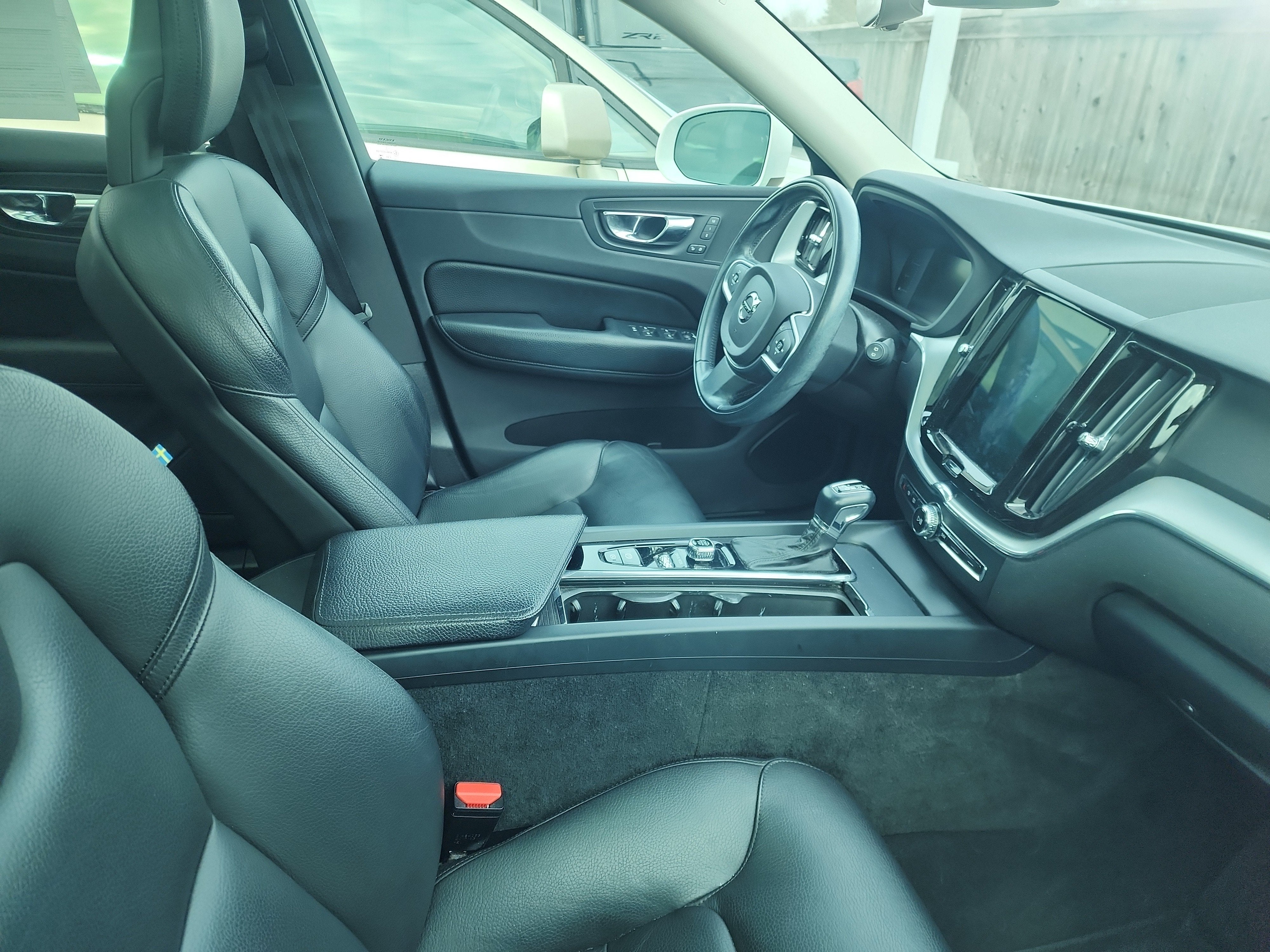 2018 Volvo XC60 Momentum