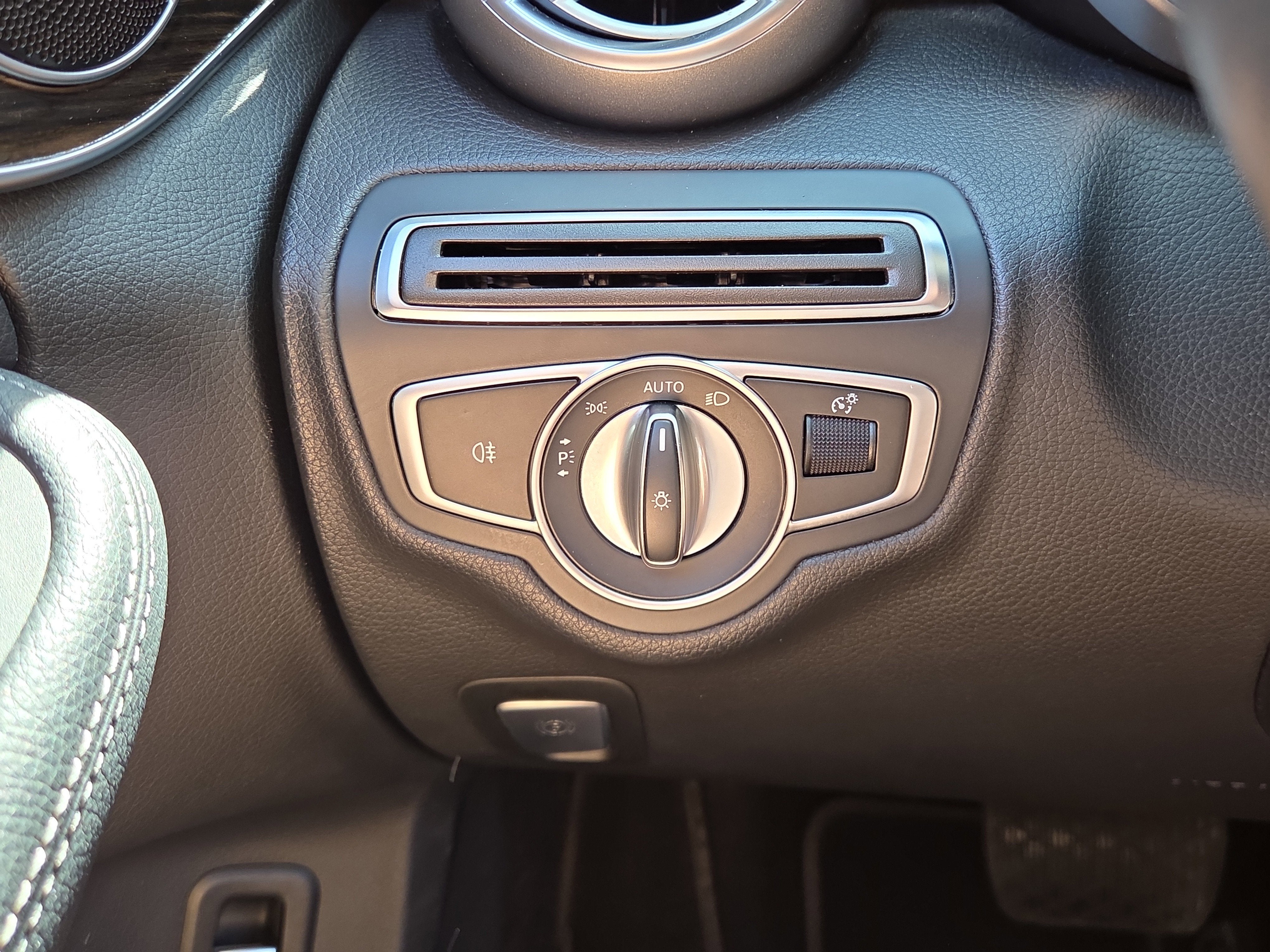 2020 Mercedes-Benz C 300 C 300