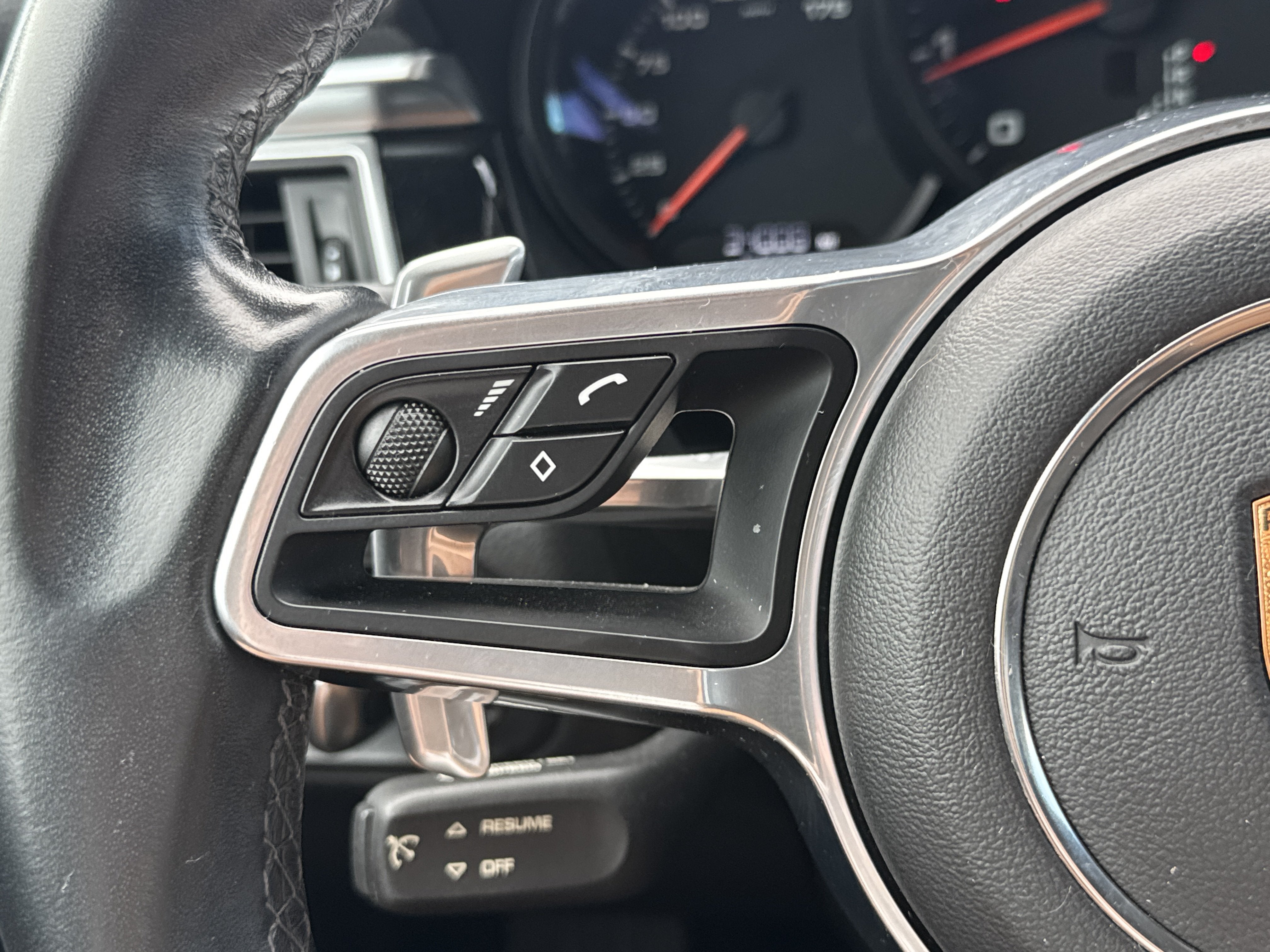 2018 Porsche Macan AWD