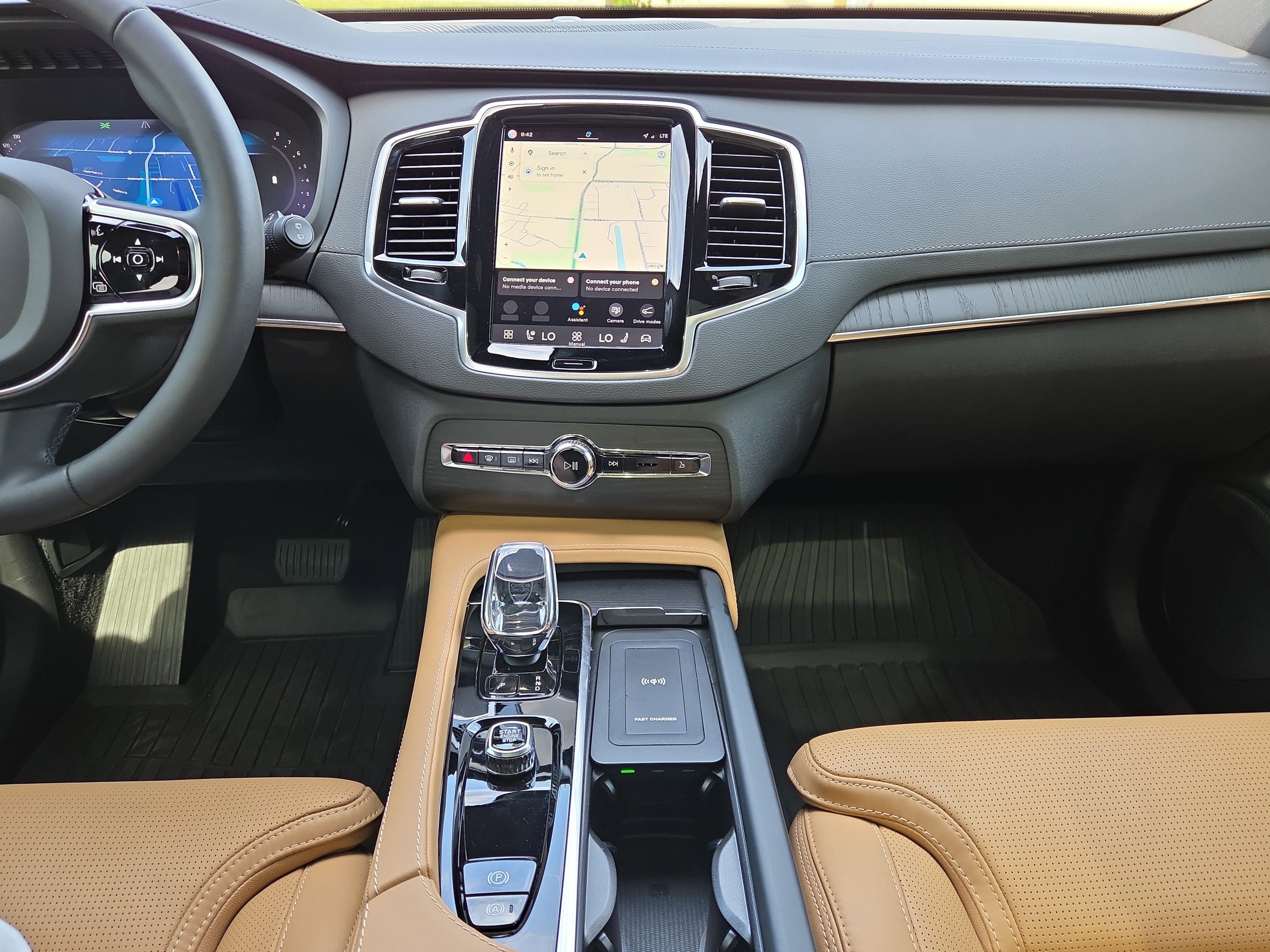 2024 Volvo XC90 Ultimate Bright Theme