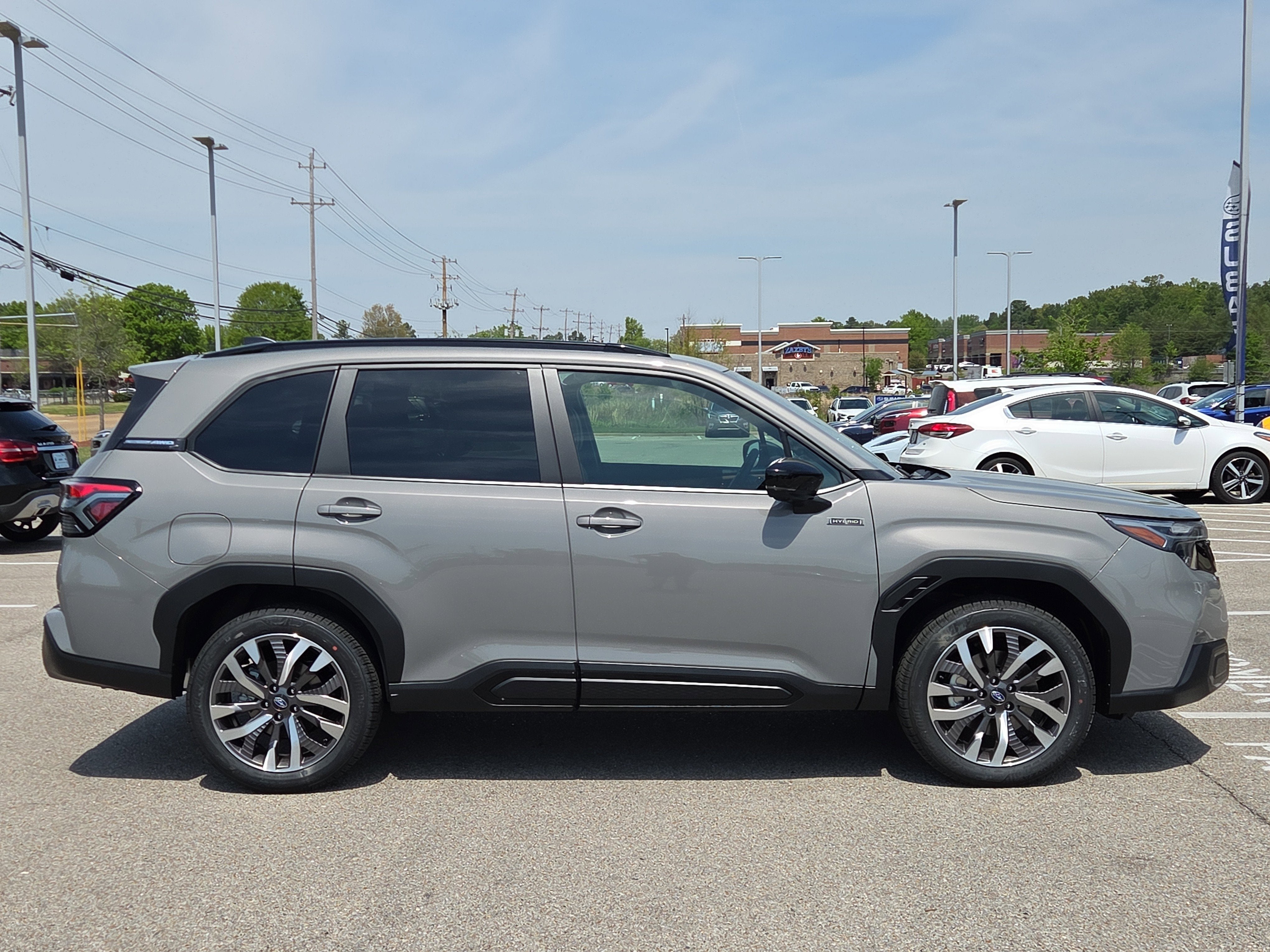 2026 Subaru FORESTER Touring Hybrid