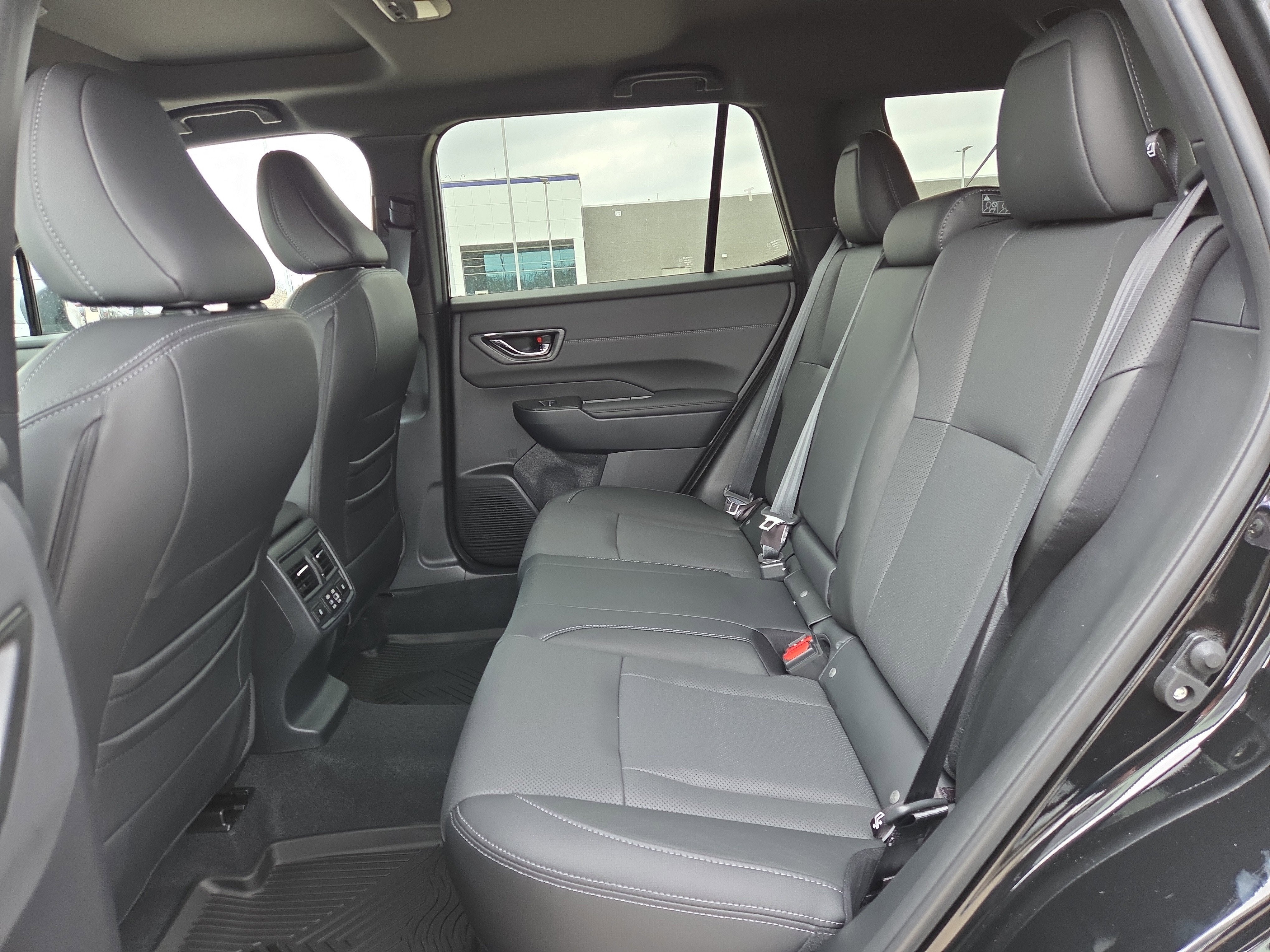 2026 Subaru OUTBACK Touring